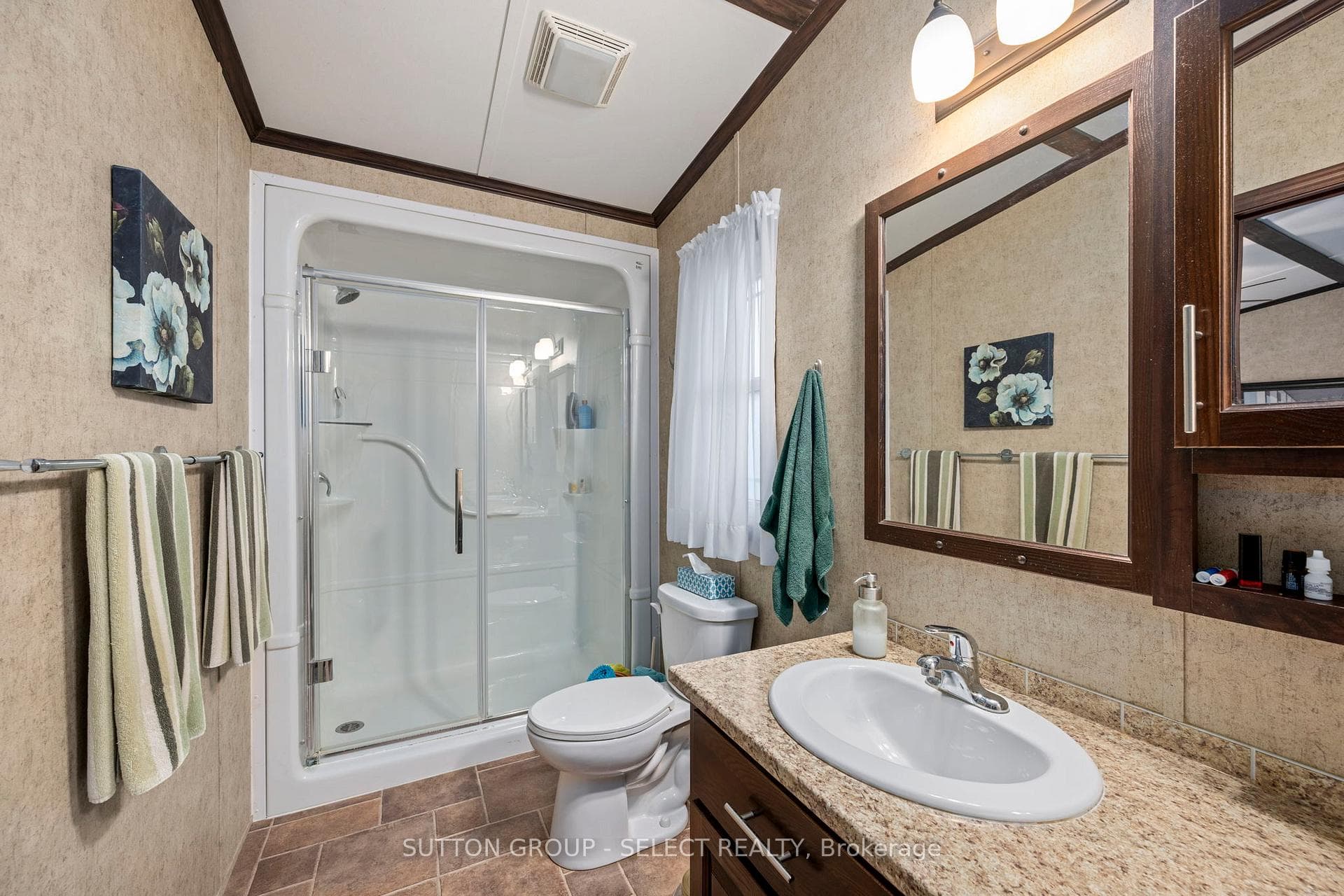 22790 Amiens Road Unit 131 photo 20