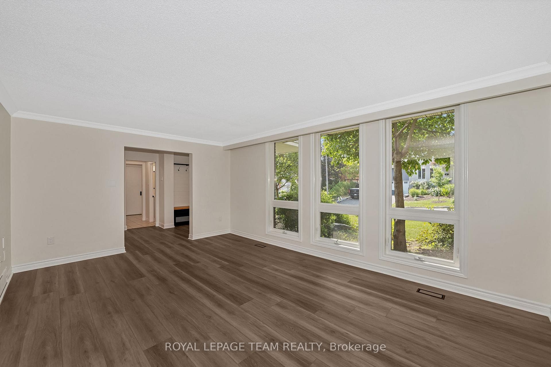 1825 Yale Avenue photo 8