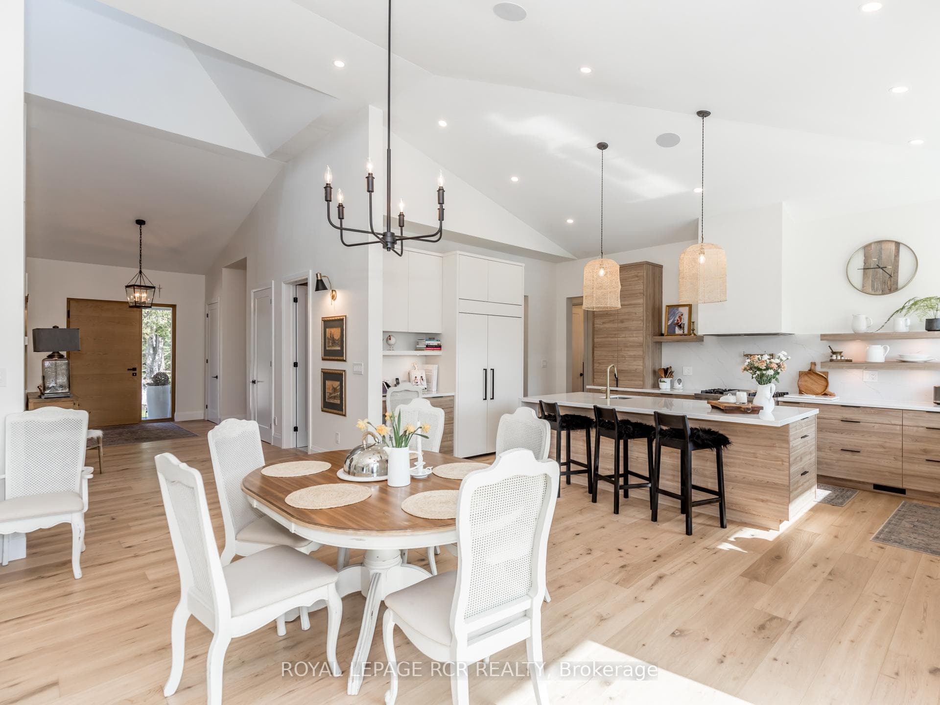 17006 McCowan Road photo 9