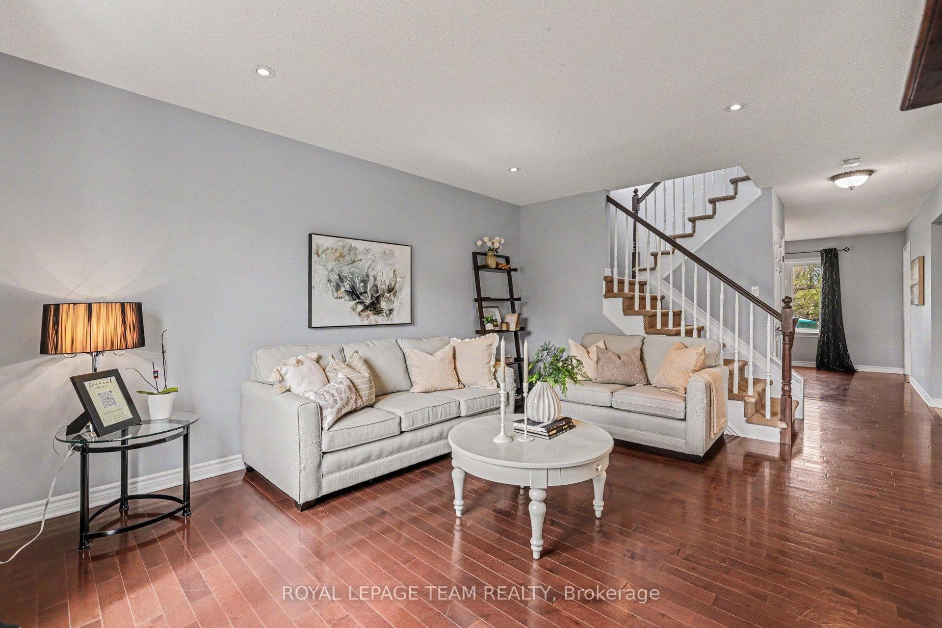 77 Chanonhouse Drive photo 6