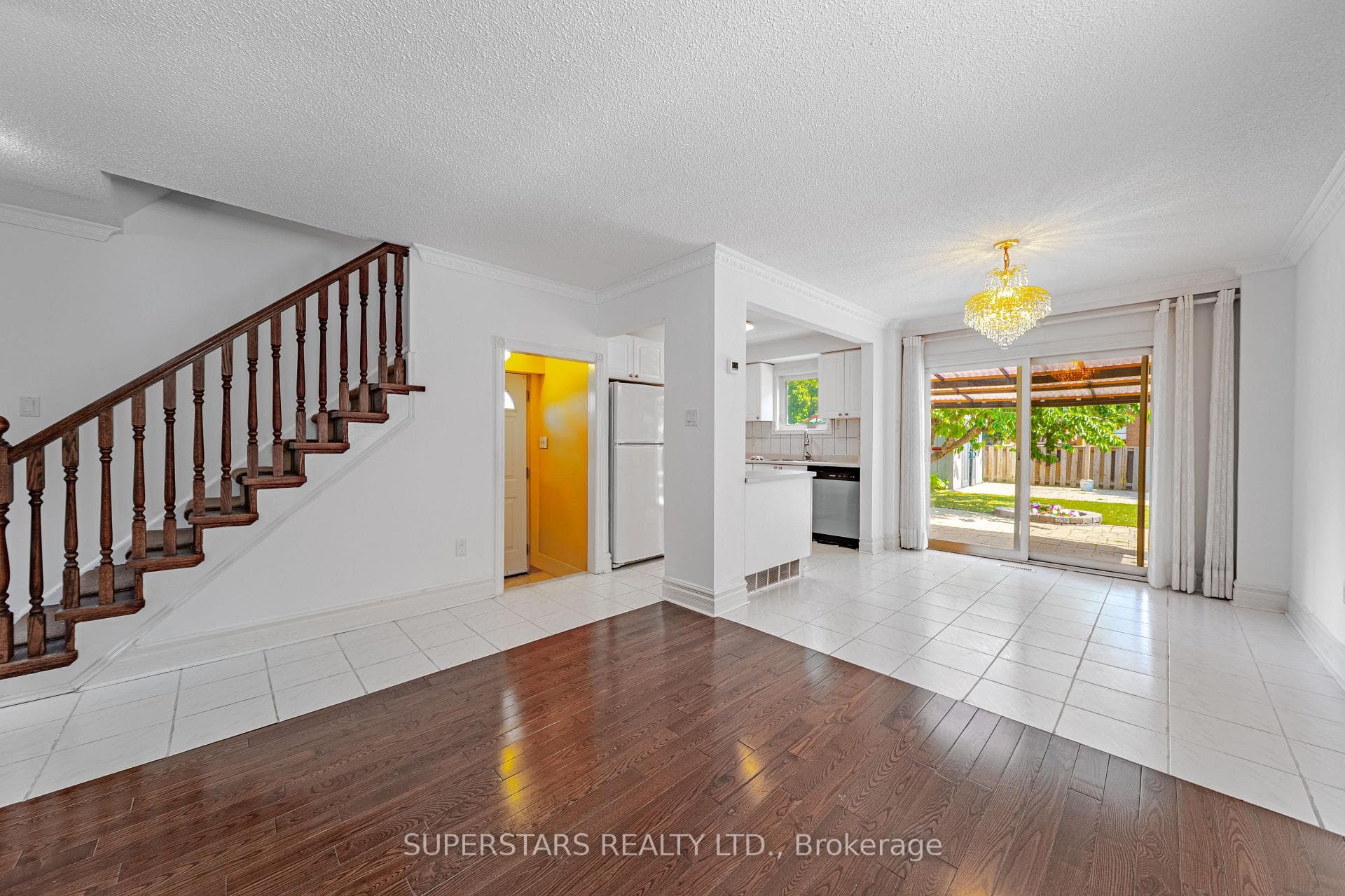 14 Marlow Crescent photo 3