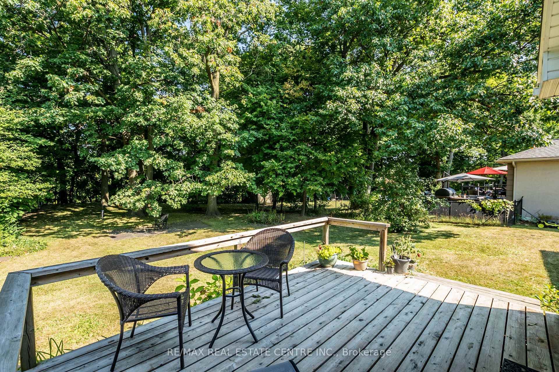 393 River Side Drive photo 27