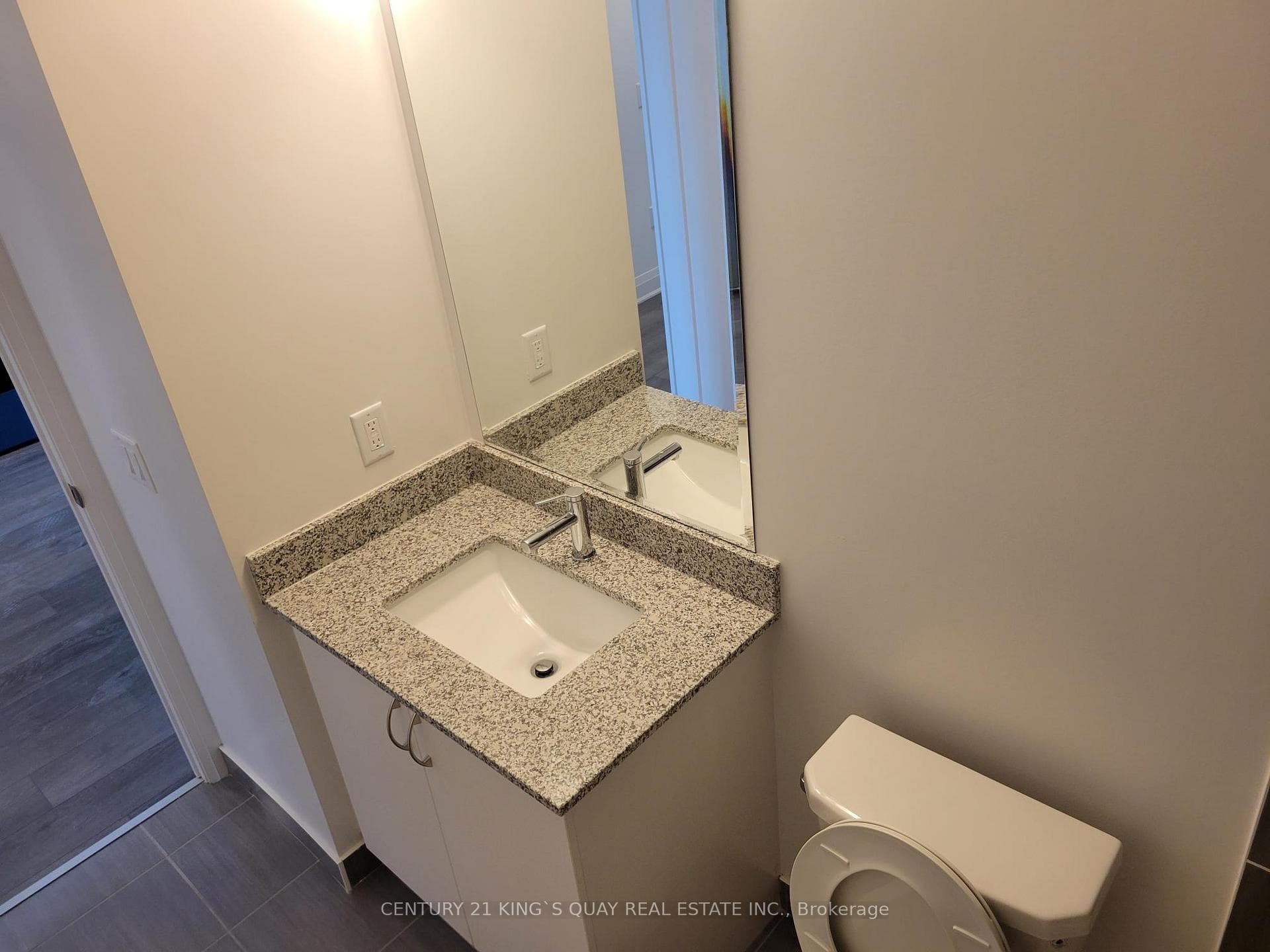 3220 Sheppard Avenue Unit 1706 photo 9