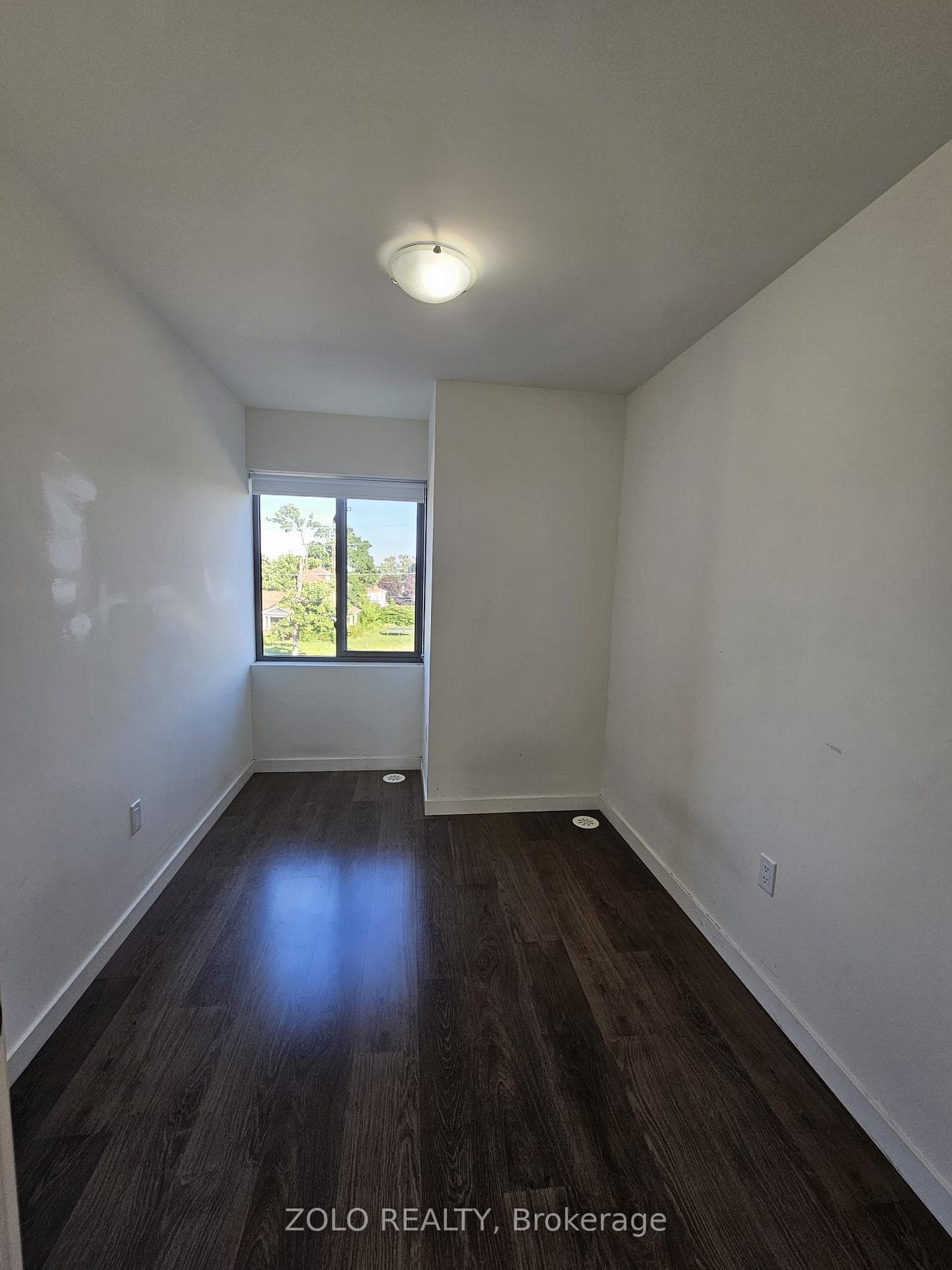 369 Essa Road Unit 96 photo 16