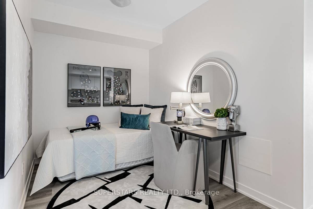 31 Tippett Road Unit 458 photo 15