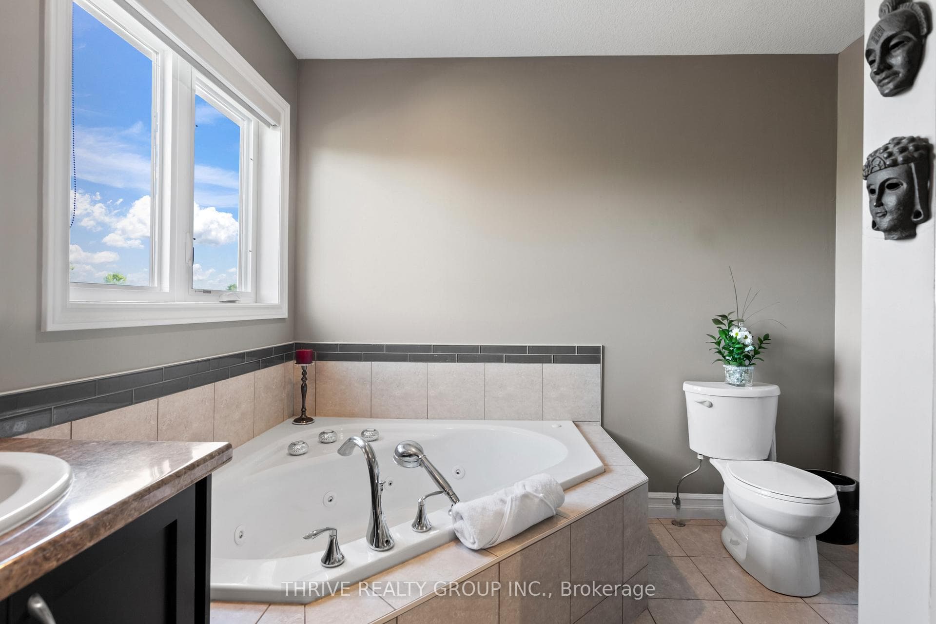 1423 Howlett Circle photo 25