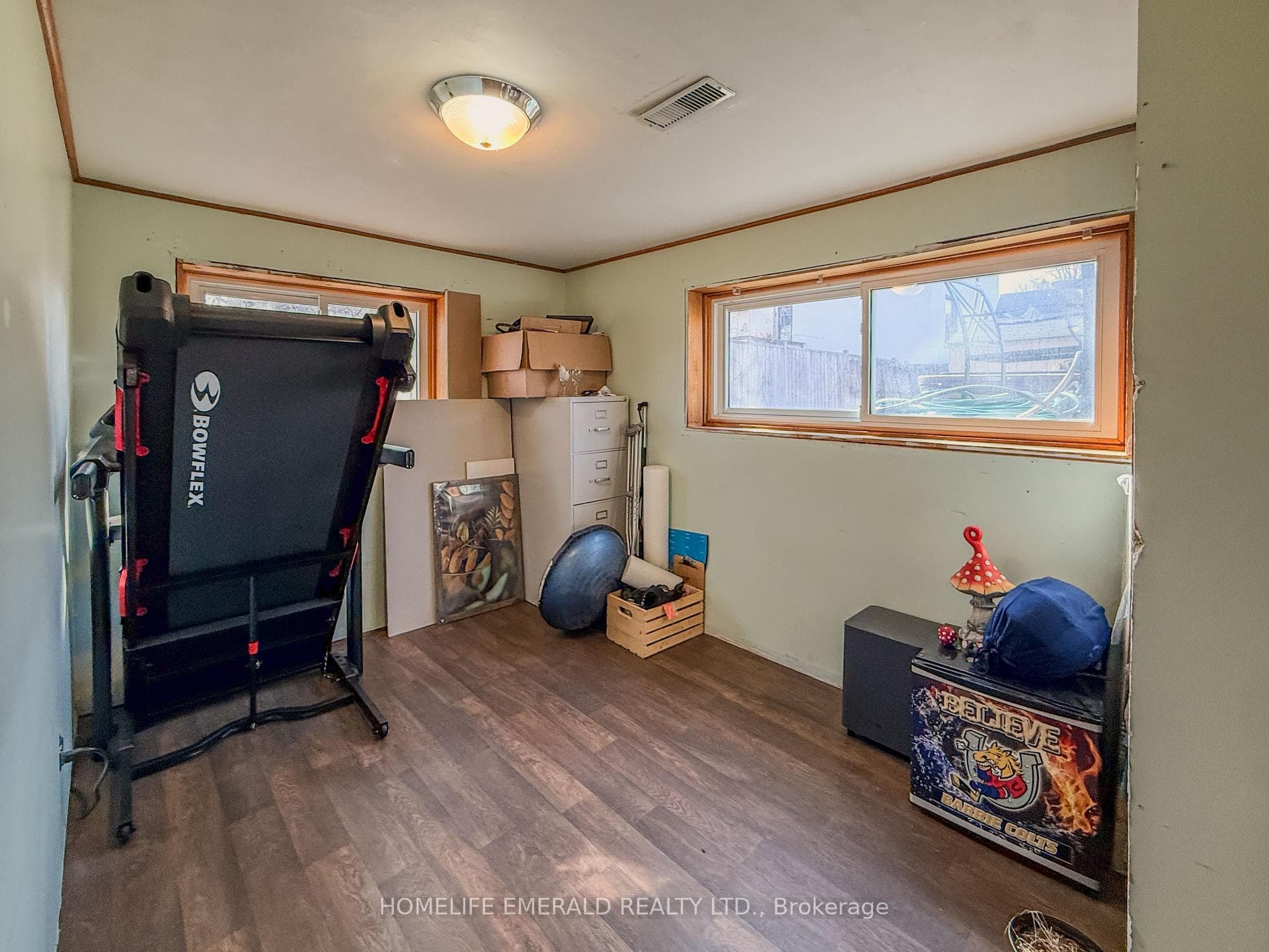 74 VERNON Street photo 23