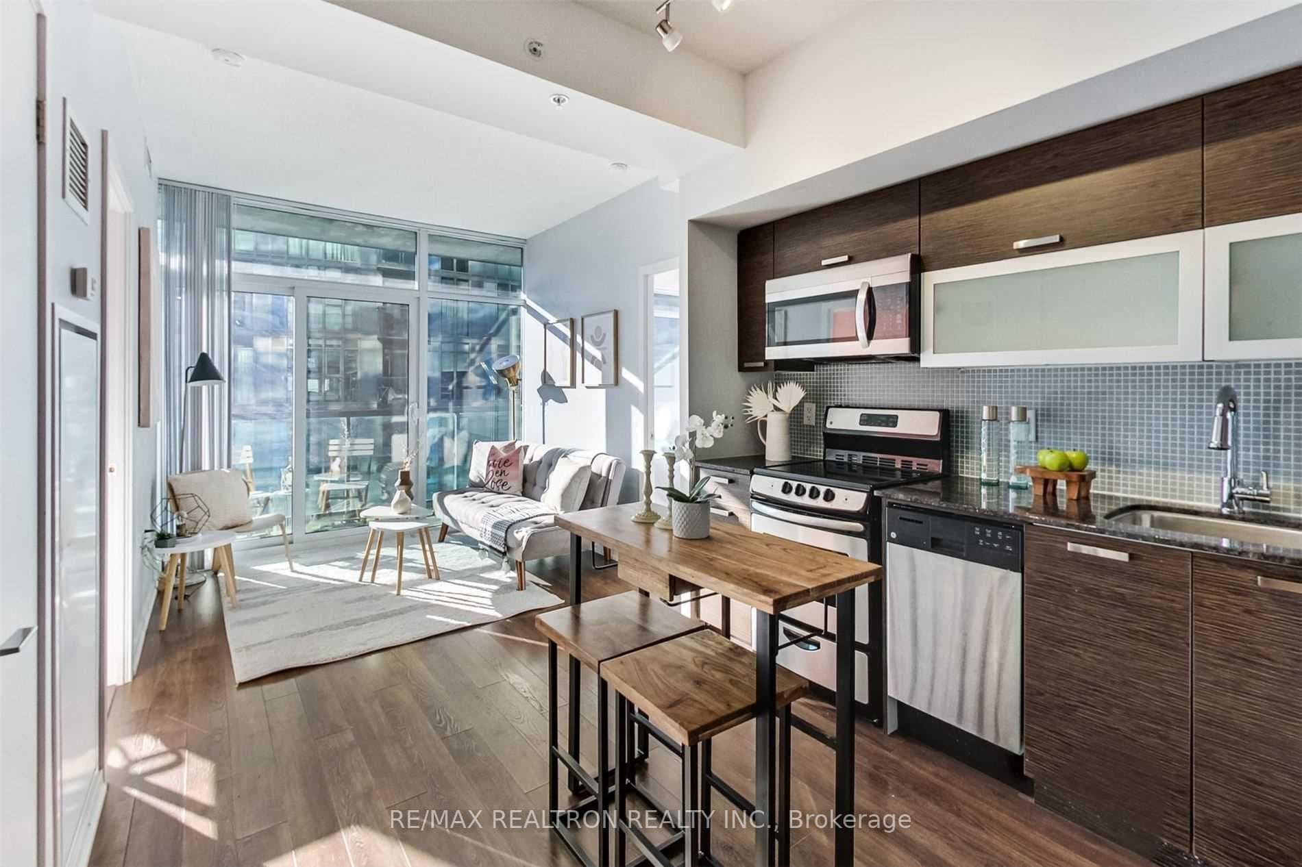 36 Lisgar Street Unit 1512W photo 8