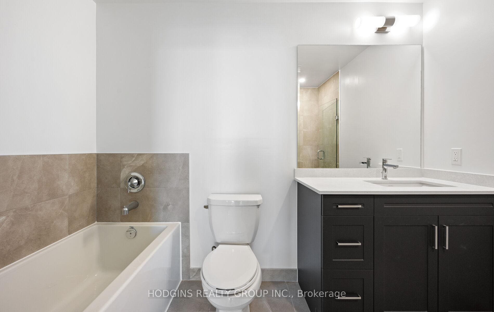 1035 Southdown Road Unit 1512 photo 16