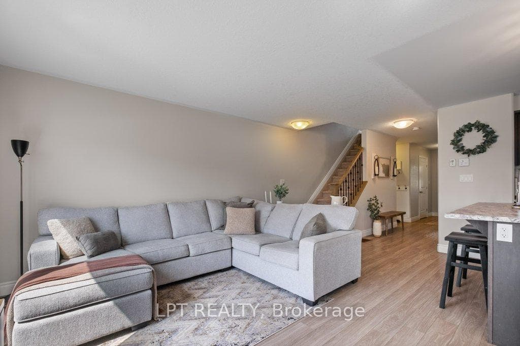 79 Amy Lynn Drive photo 12