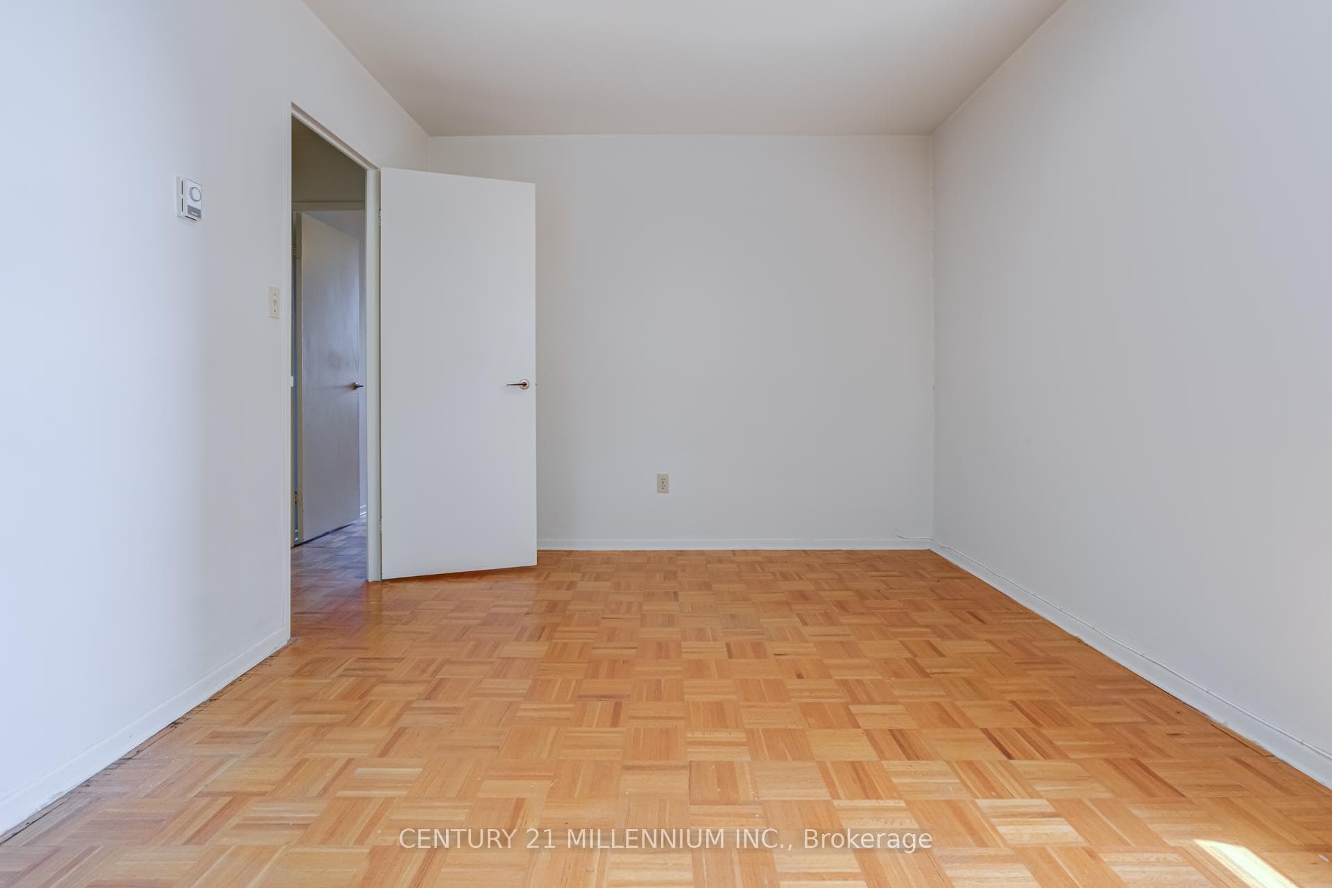 5 Massey Square Unit 2009 photo 21