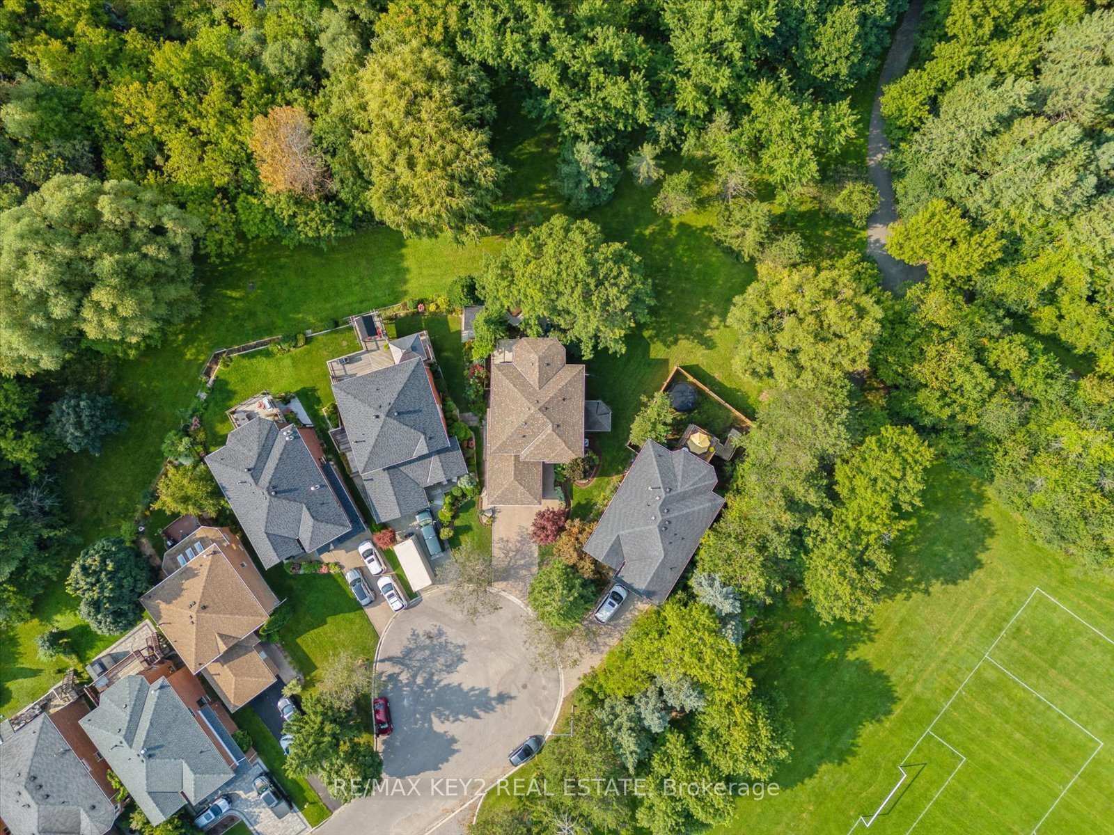 50 Norwich Drive photo 39