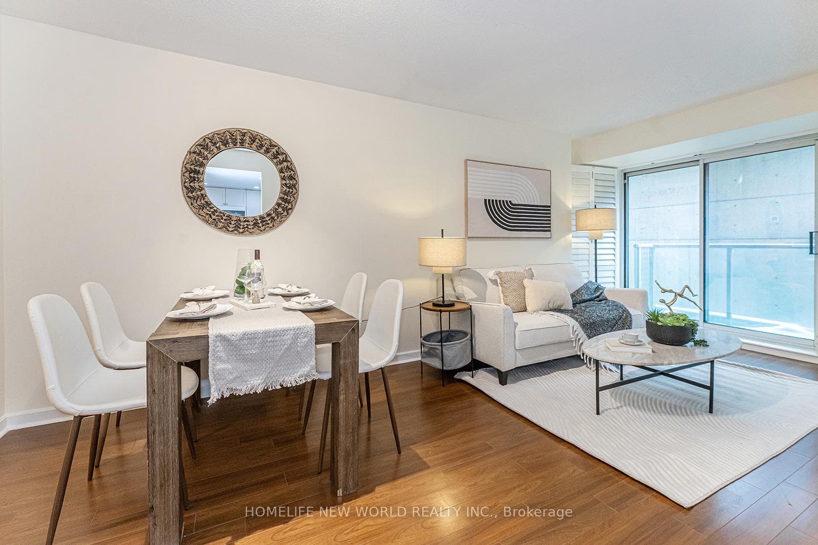 8 Park Road Unit 1716 photo 9