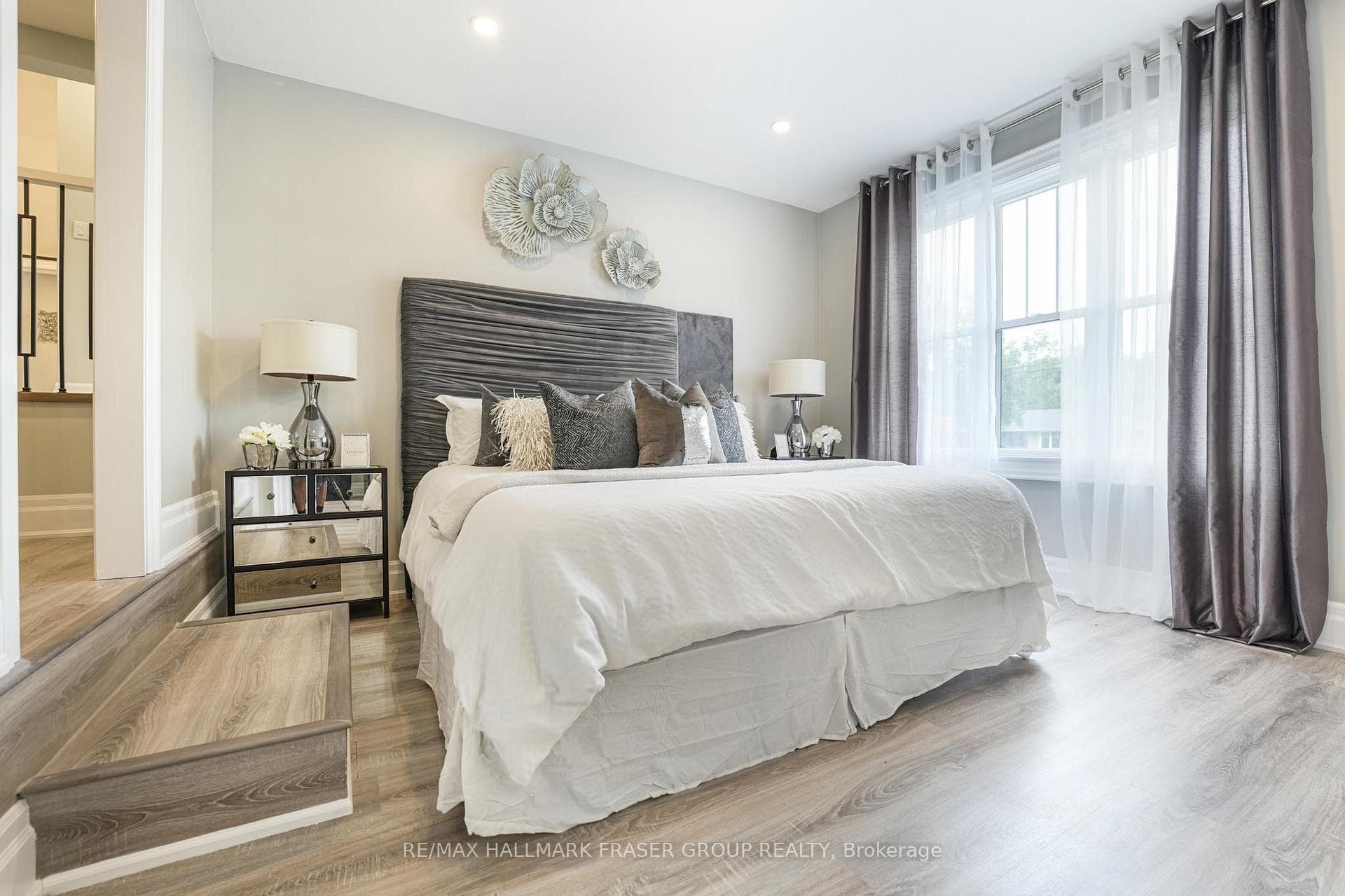 153 Hazelwood Drive photo 13