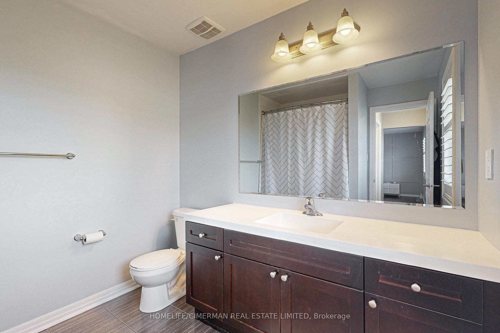 421 Leiterman Drive photo 27