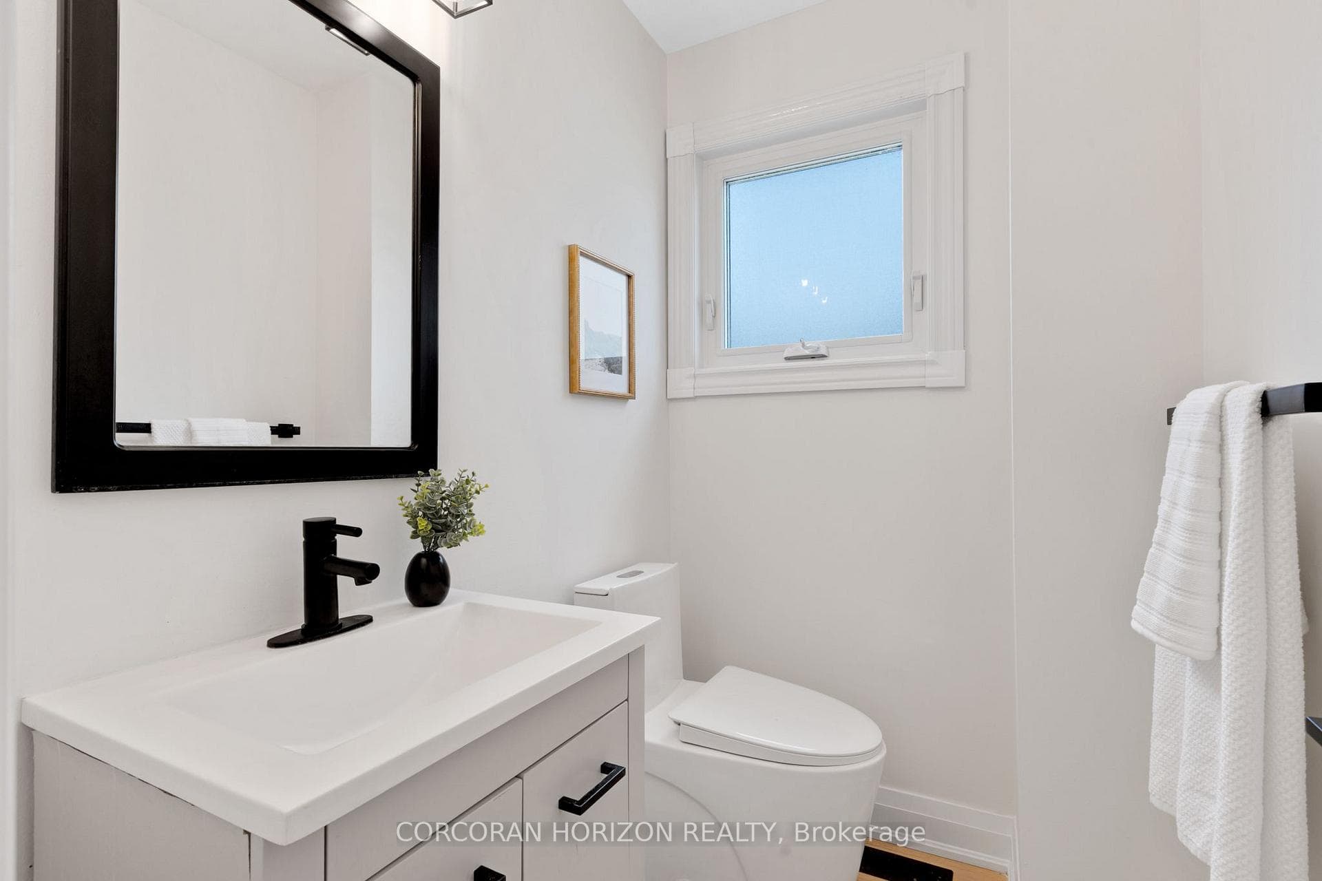 62 Glenvalley Drive photo 24