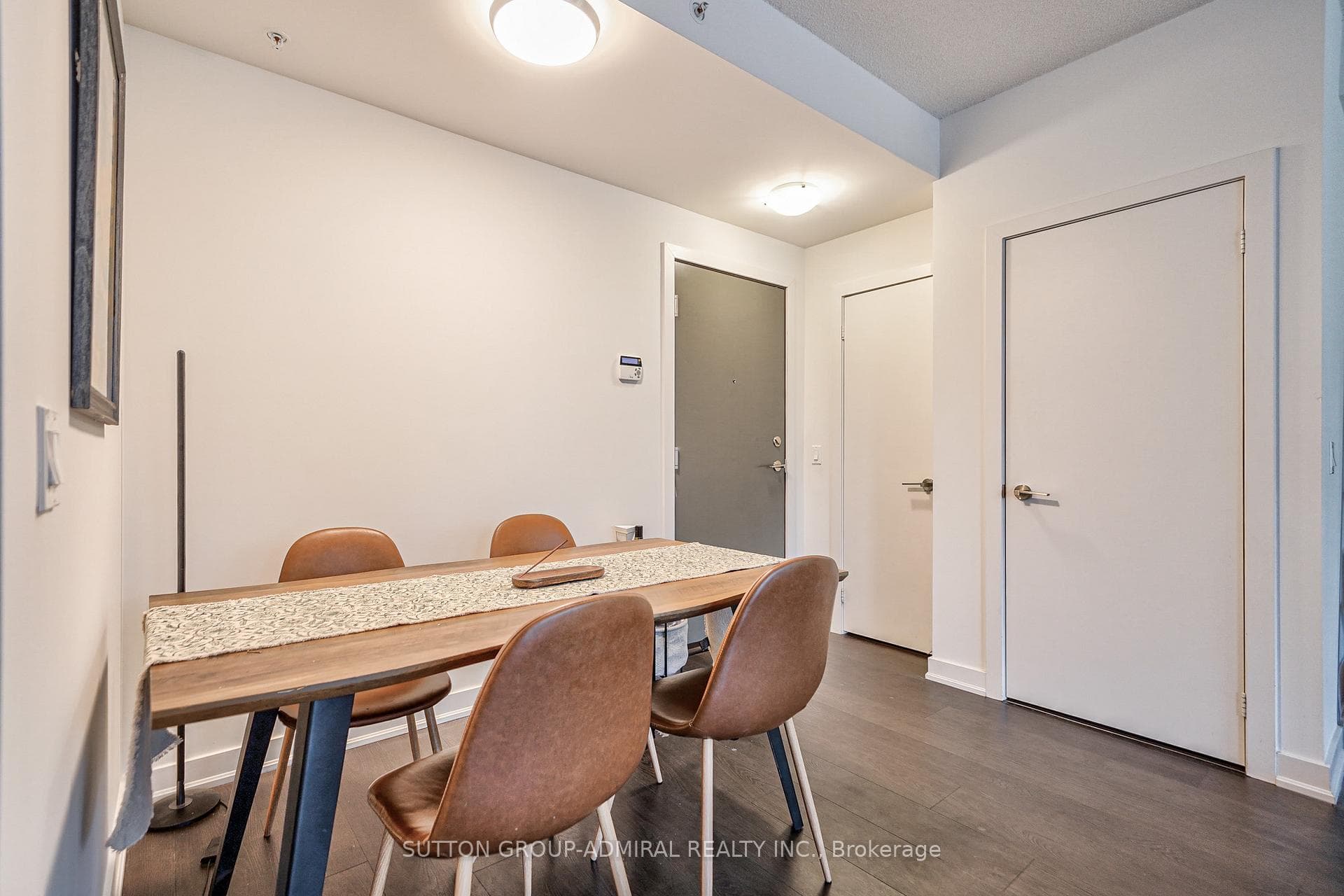 30 Nelson Street Unit 1405 photo 2