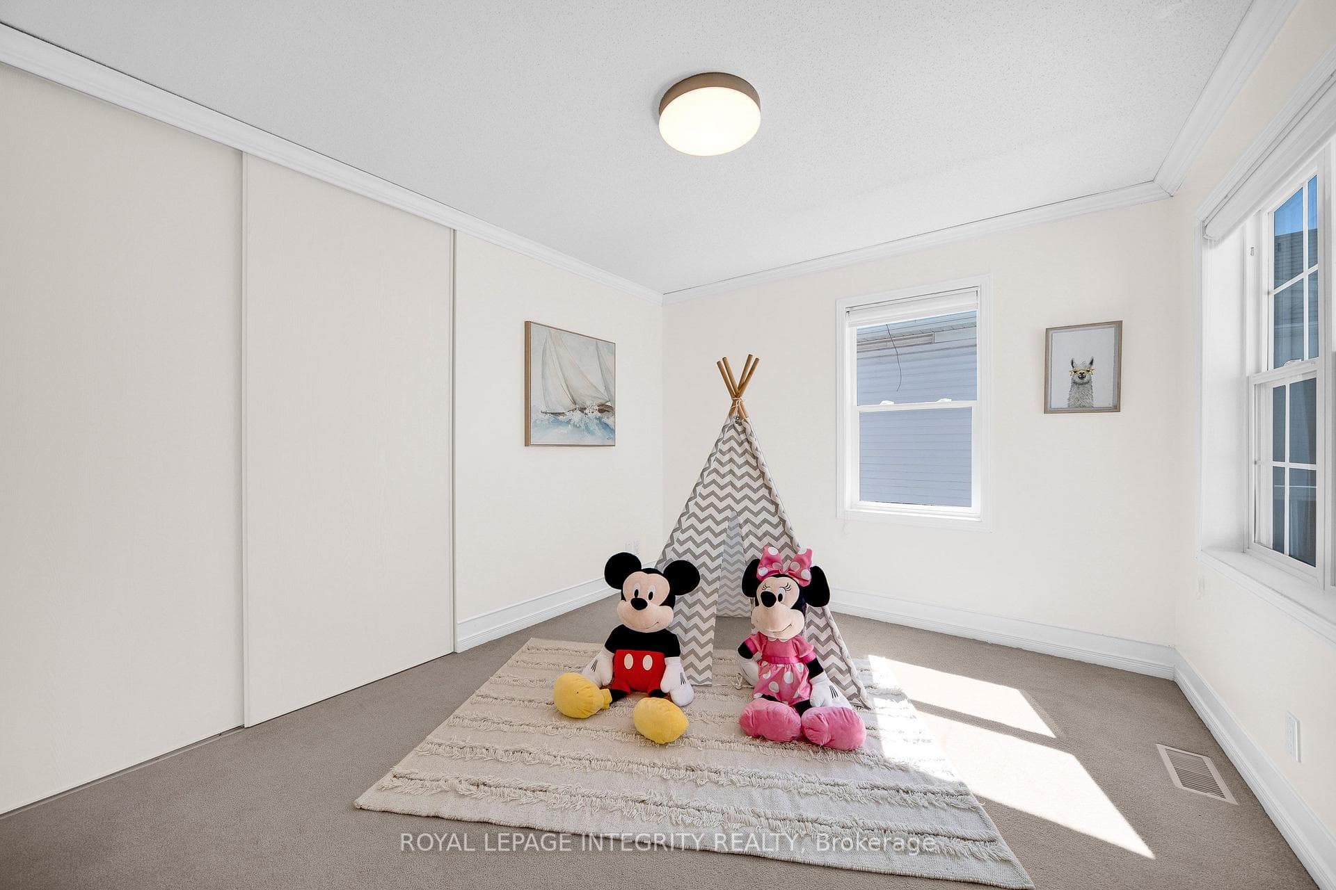 69 Goldridge Drive photo 36