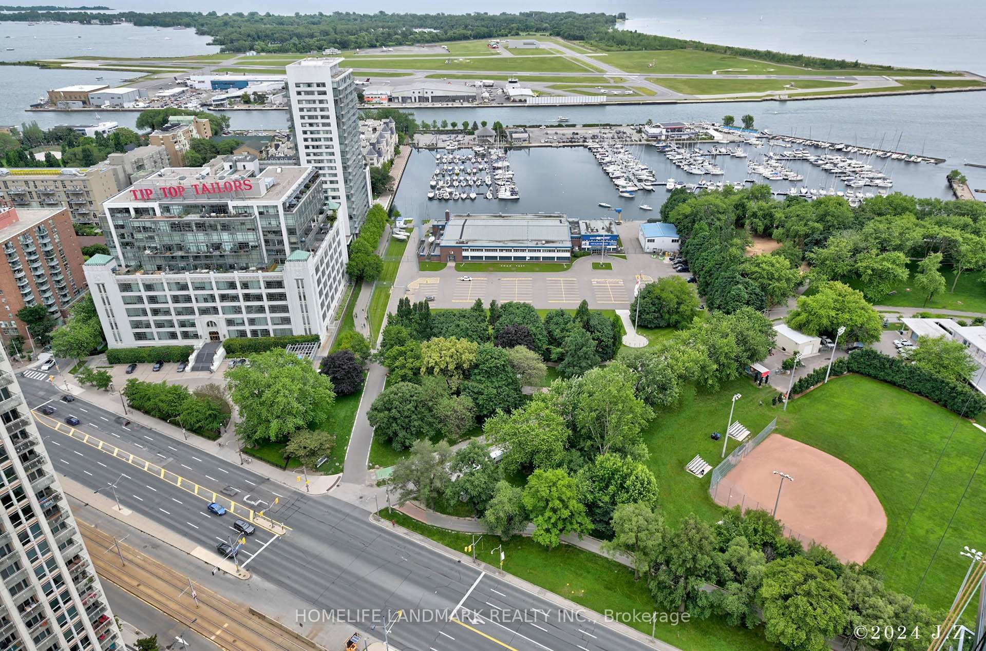 215 Fort York Boulevard Unit 3603 photo 22