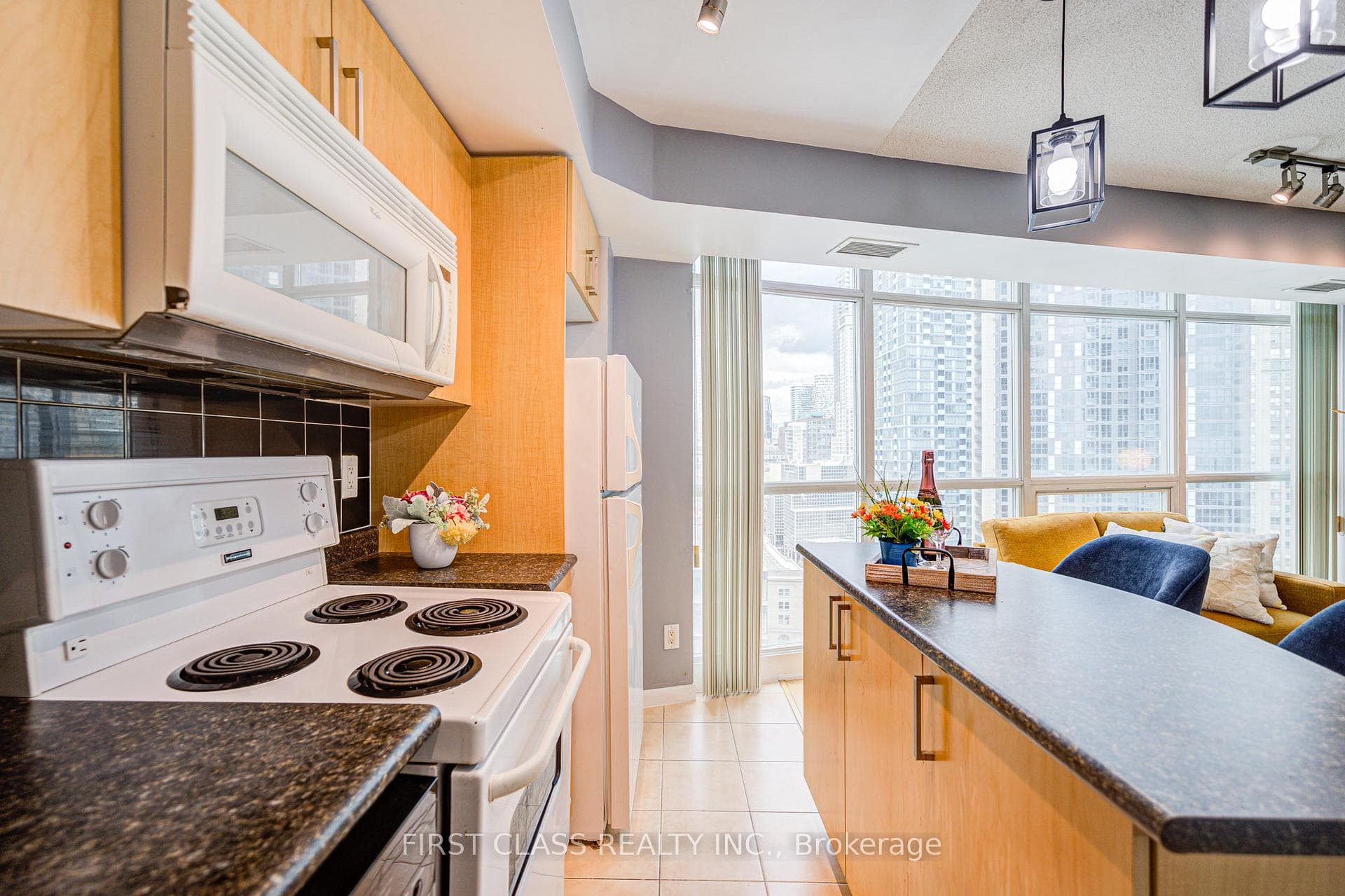 18 Yonge Street Unit 2204 photo 16