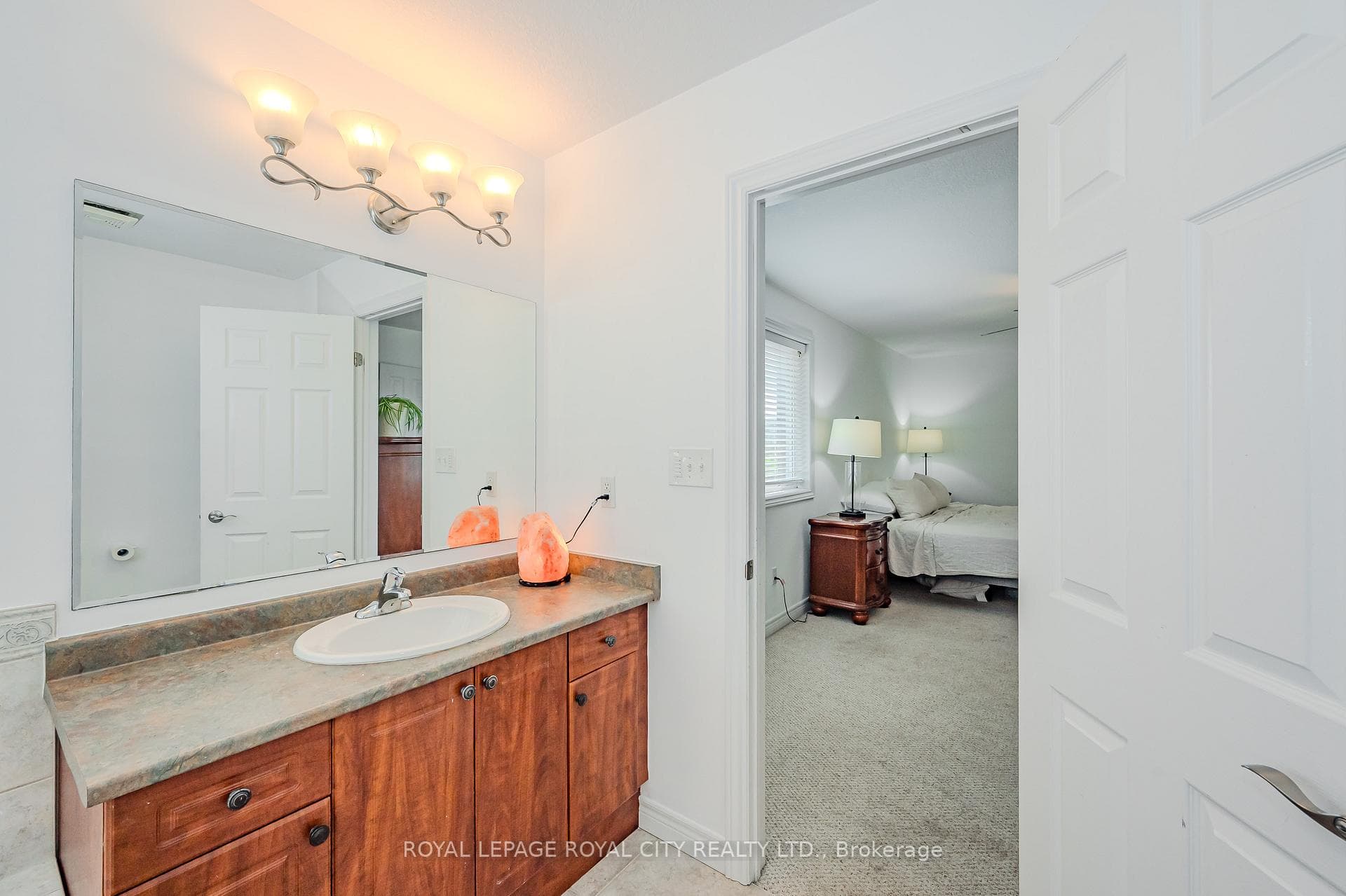35 Carere Crescent photo 23