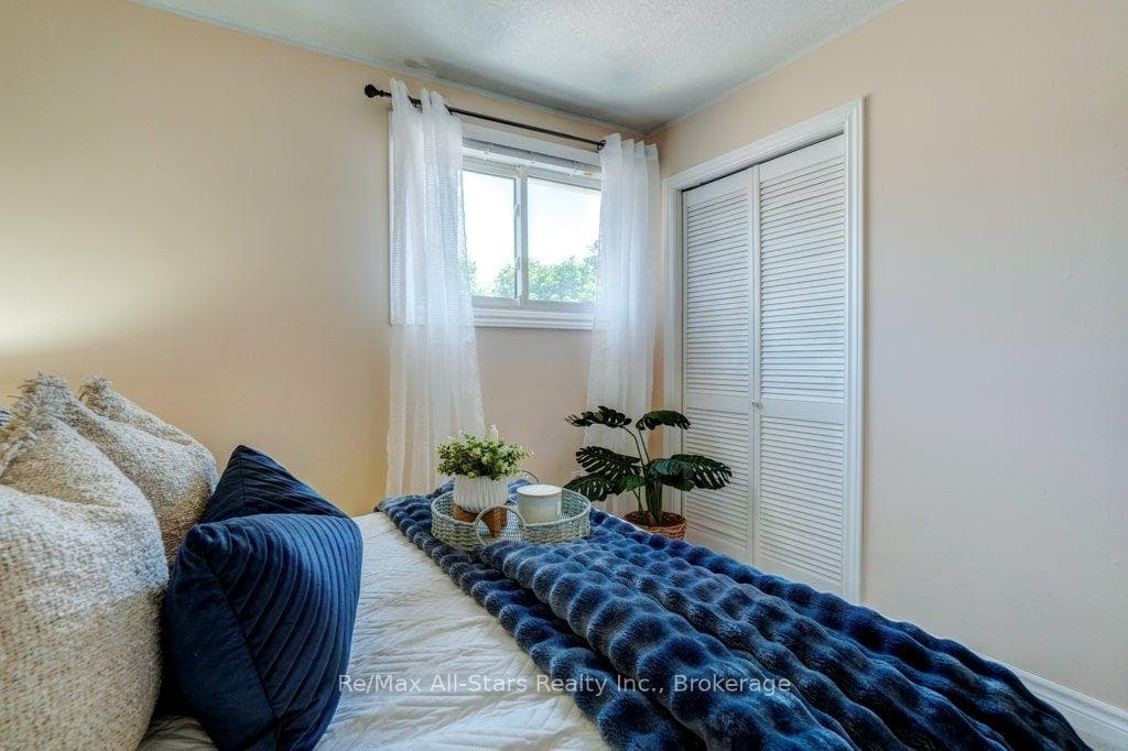 15 Edwin Street photo 26