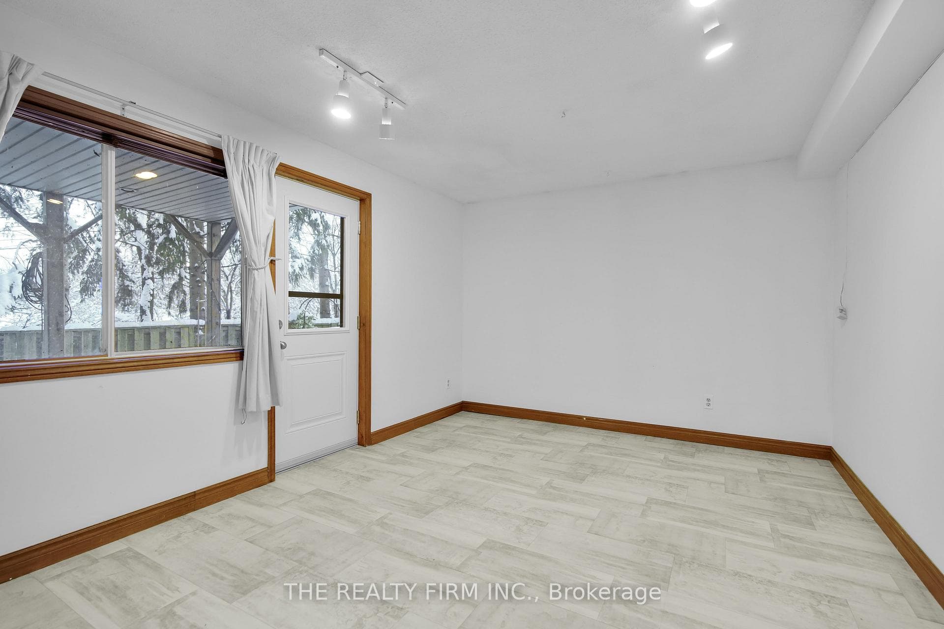 30 Forward Avenue Unit 7 photo 26