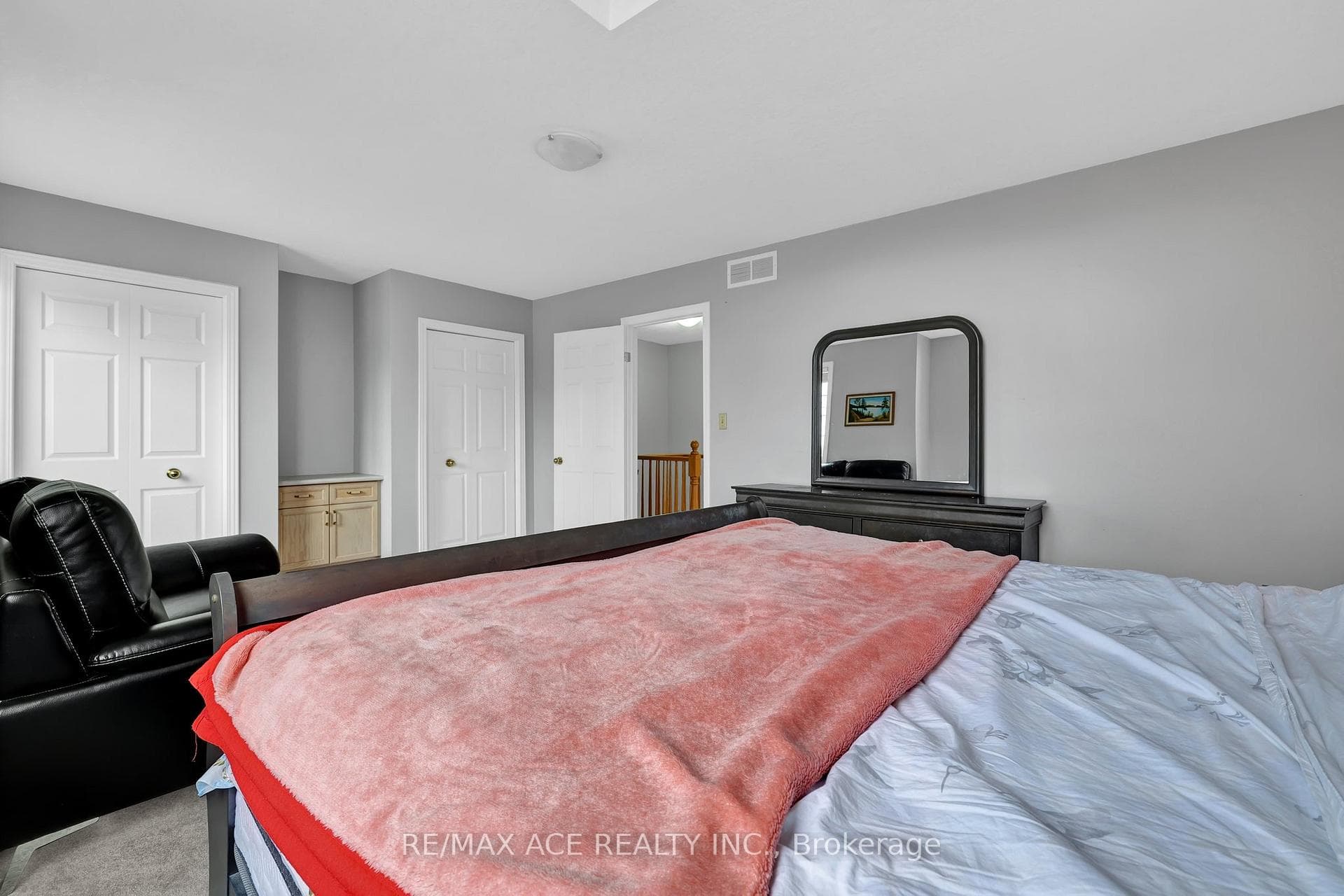 19 Rosemount Drive photo 25