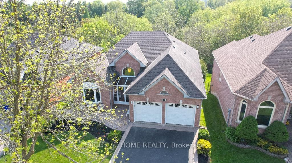 210 Deerglen Terrace photo 39