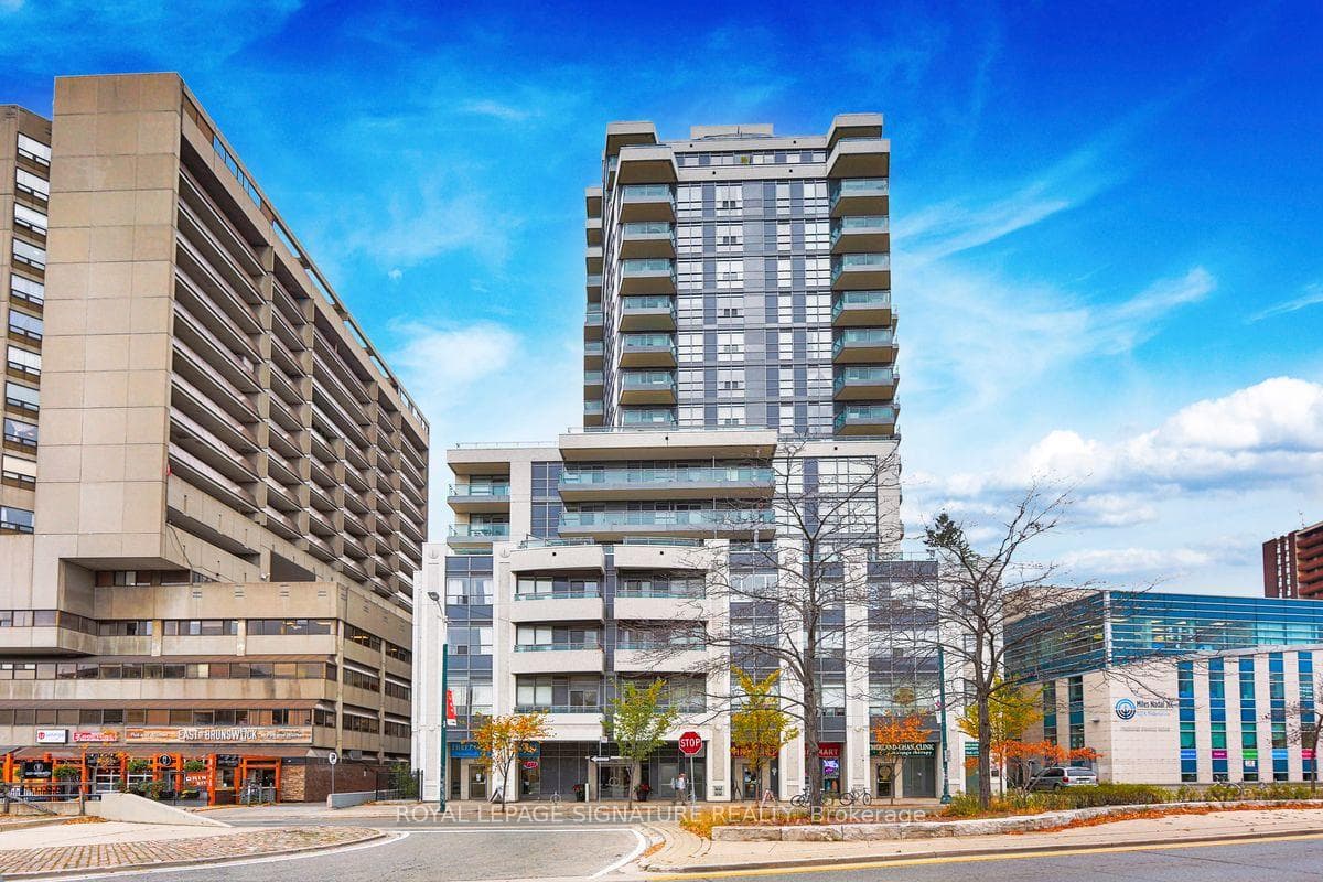 736 Spadina Avenue Unit 906 photo 1