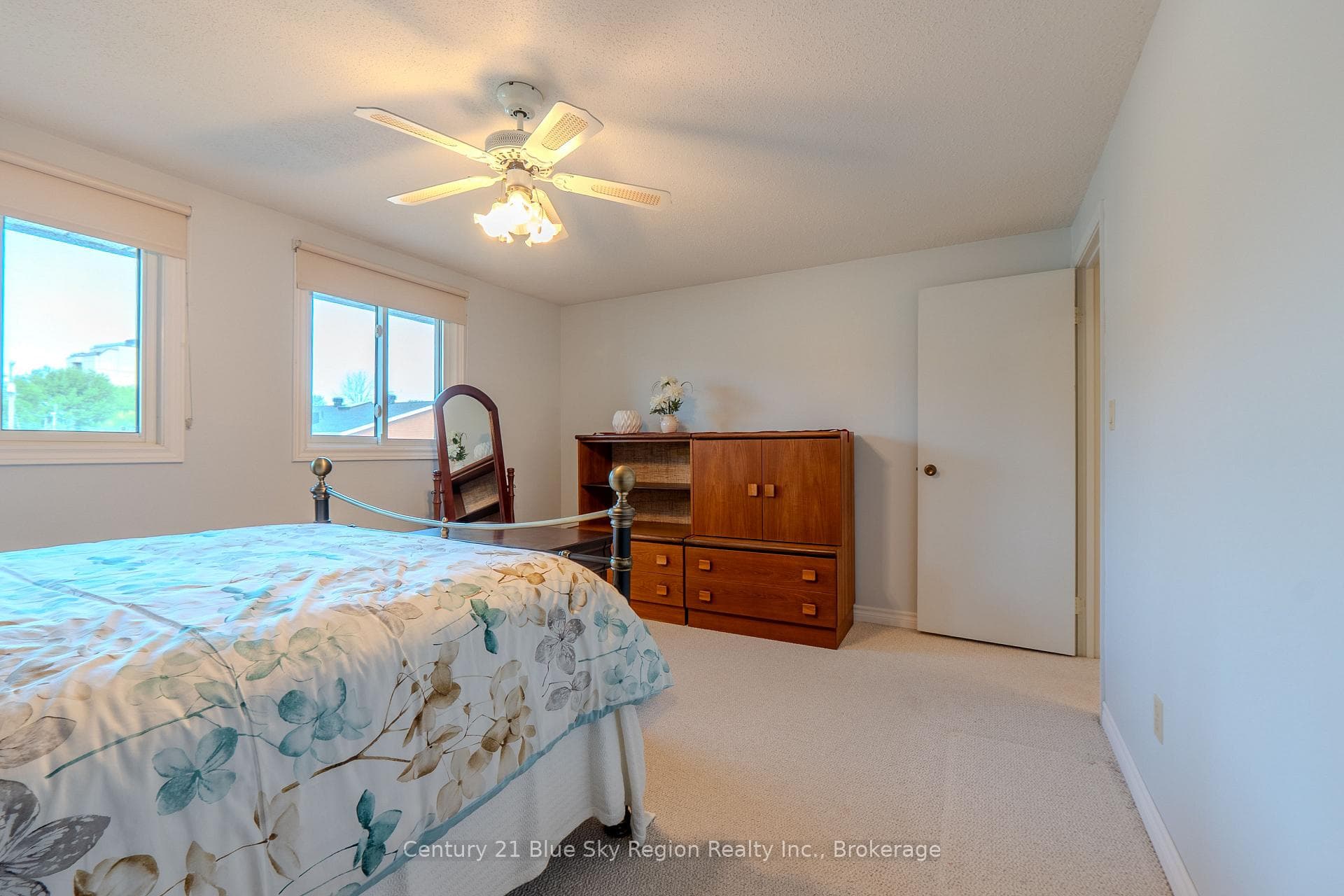 450 Lakeshore Drive Unit C1 photo 23