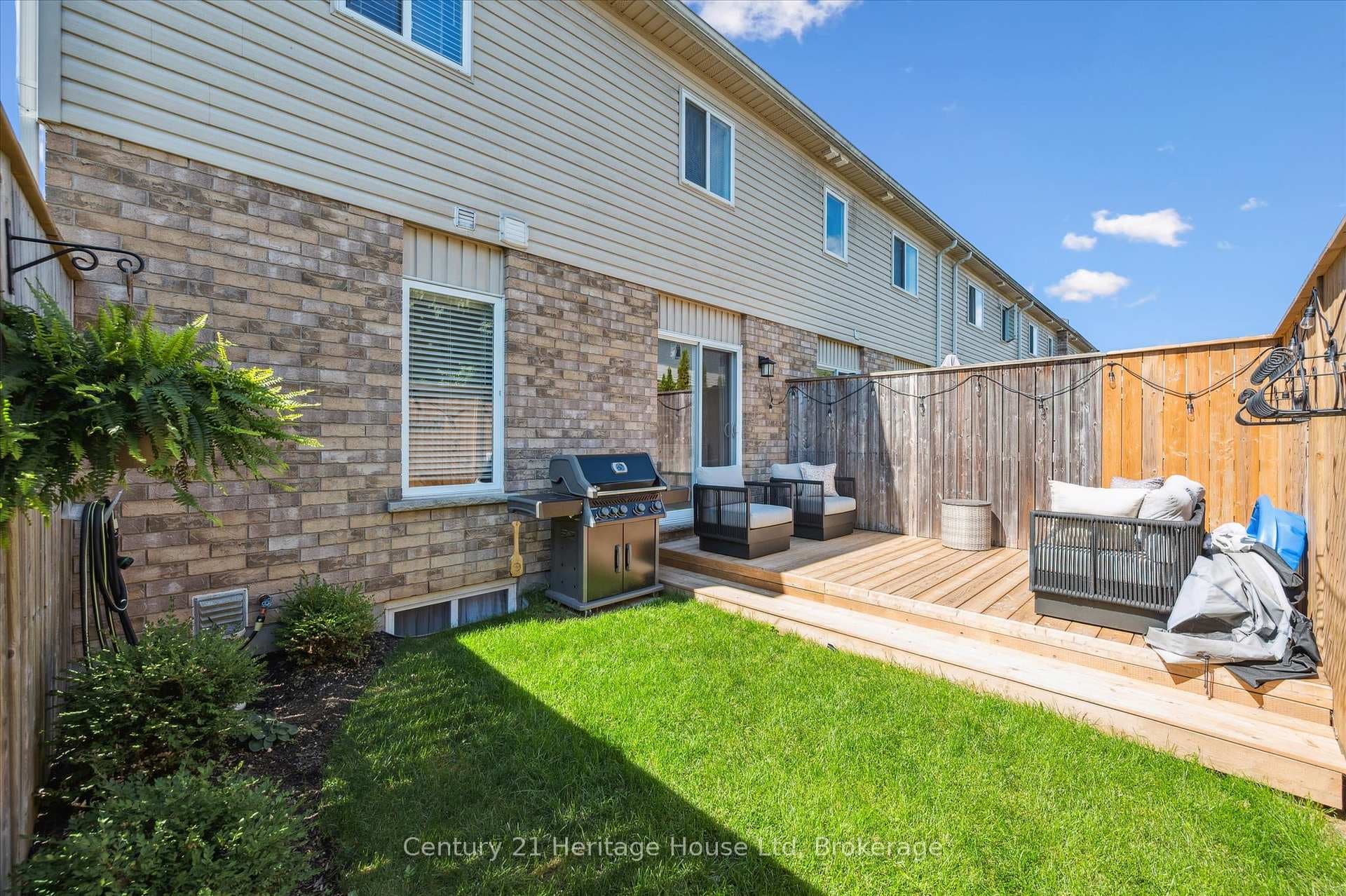 20 Shackleton Drive Unit 7 photo 32