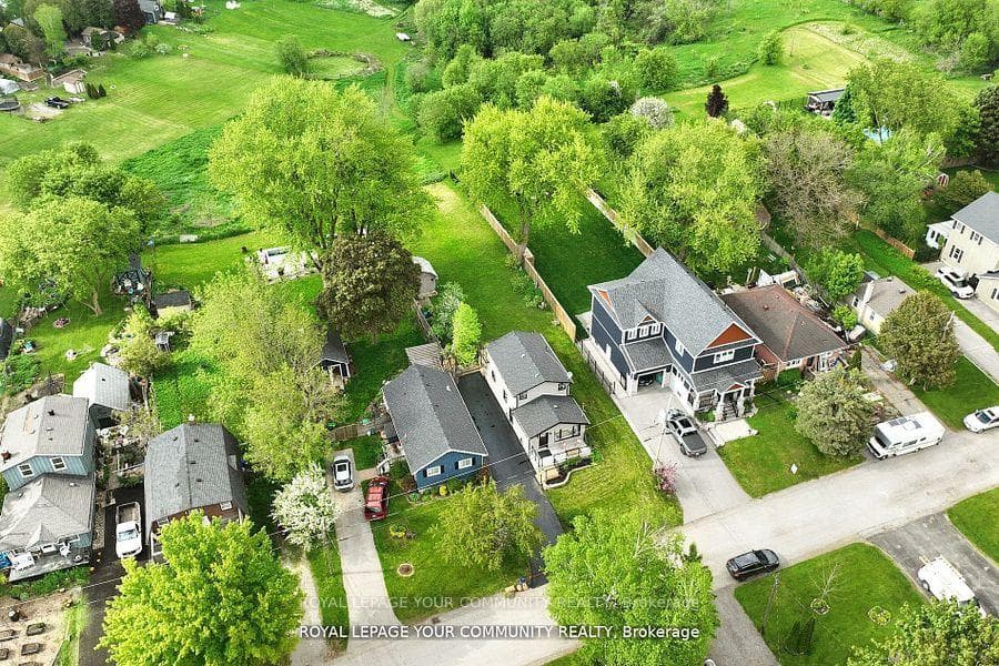 20 Mitchell Avenue photo 37
