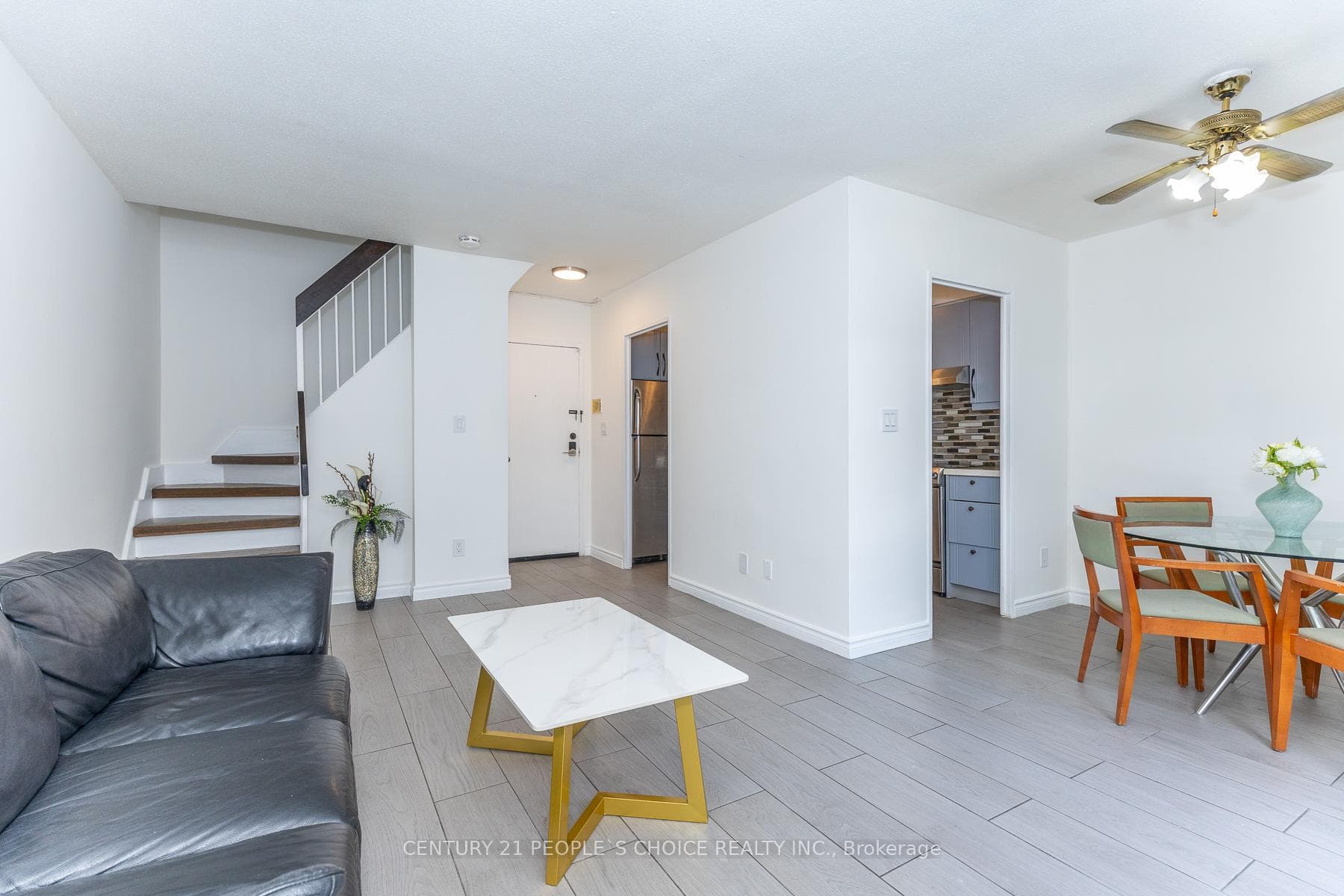 10 Eddystone Avenue Unit 106 photo 7