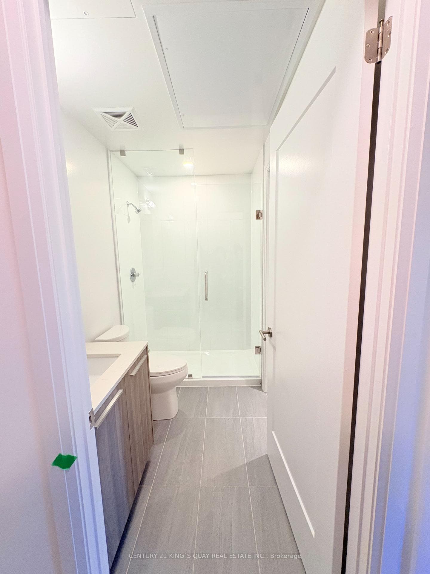 65 Broadway Avenue Unit 1601 photo 9