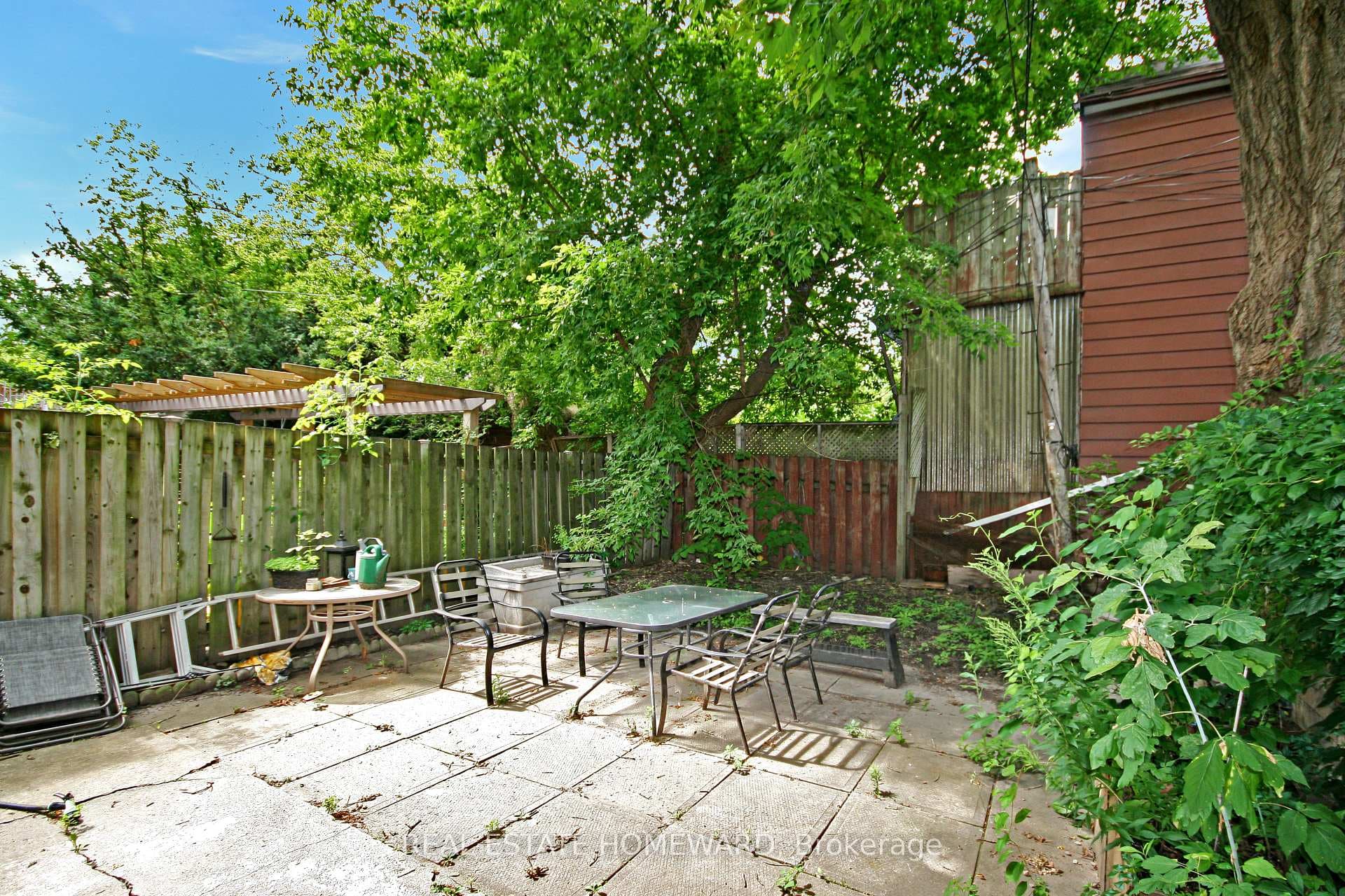 486 Delaware Avenue Unit Lower photo 9