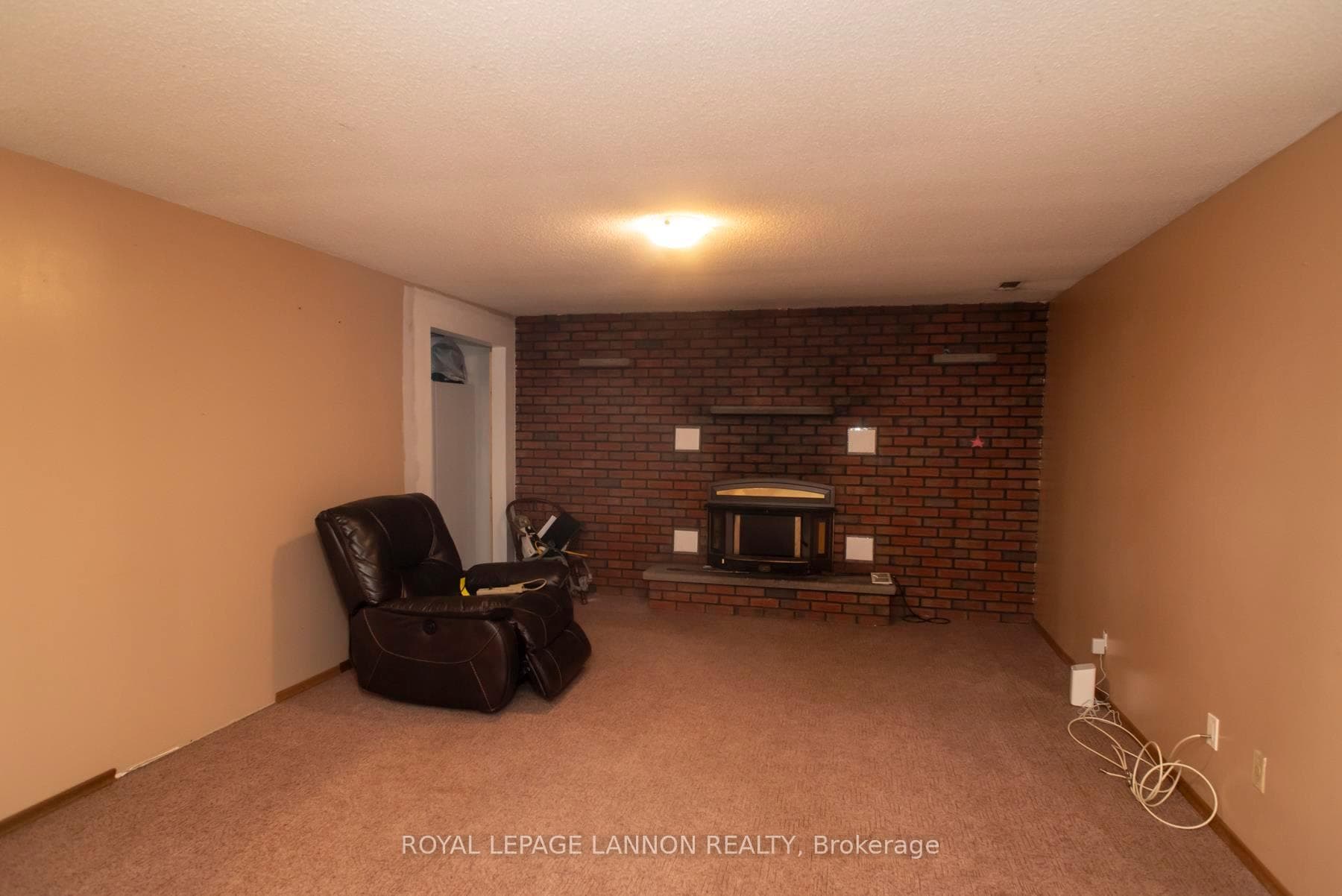 164 County Boulevard photo 34