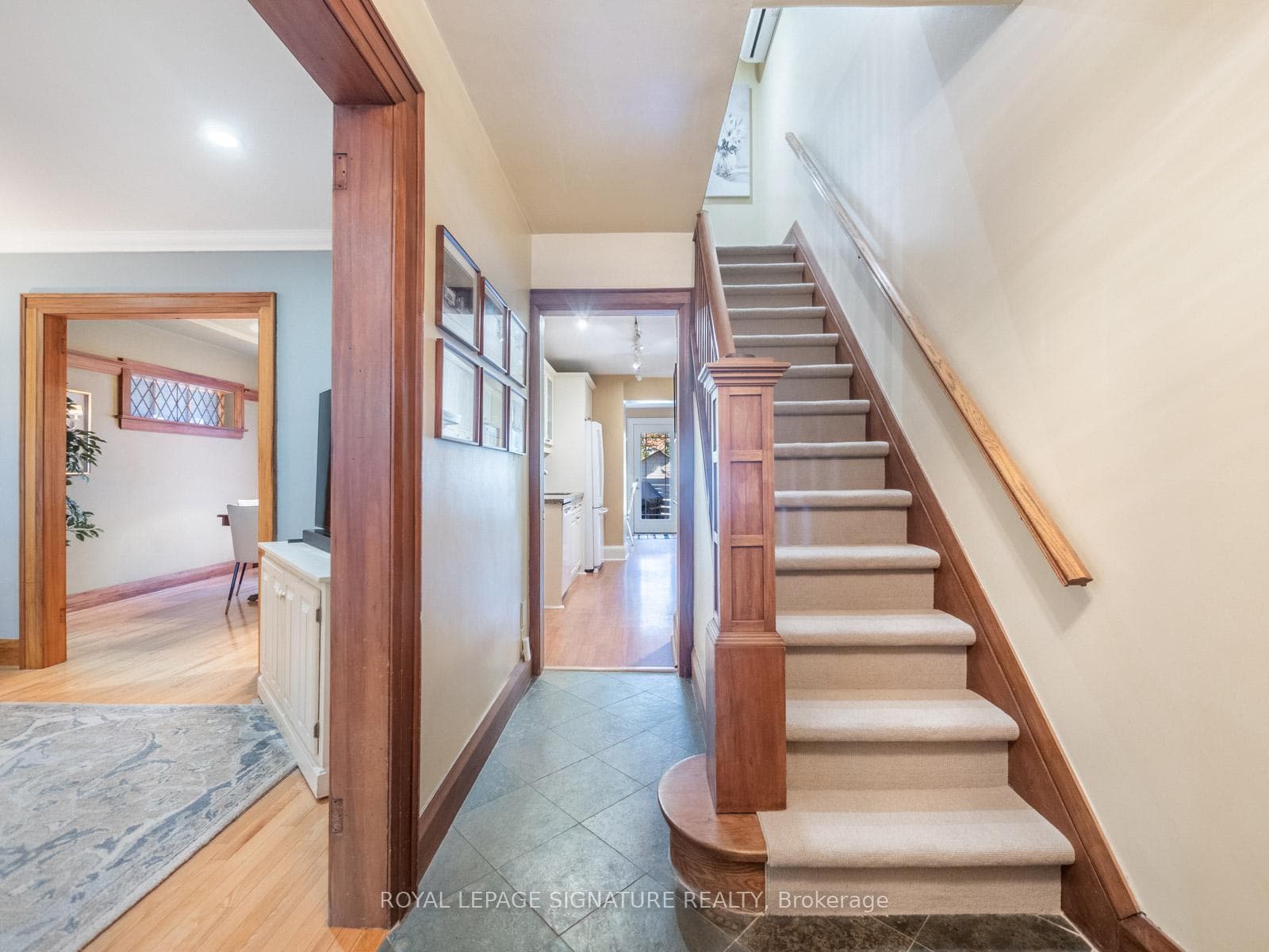70 Warland Avenue photo 16