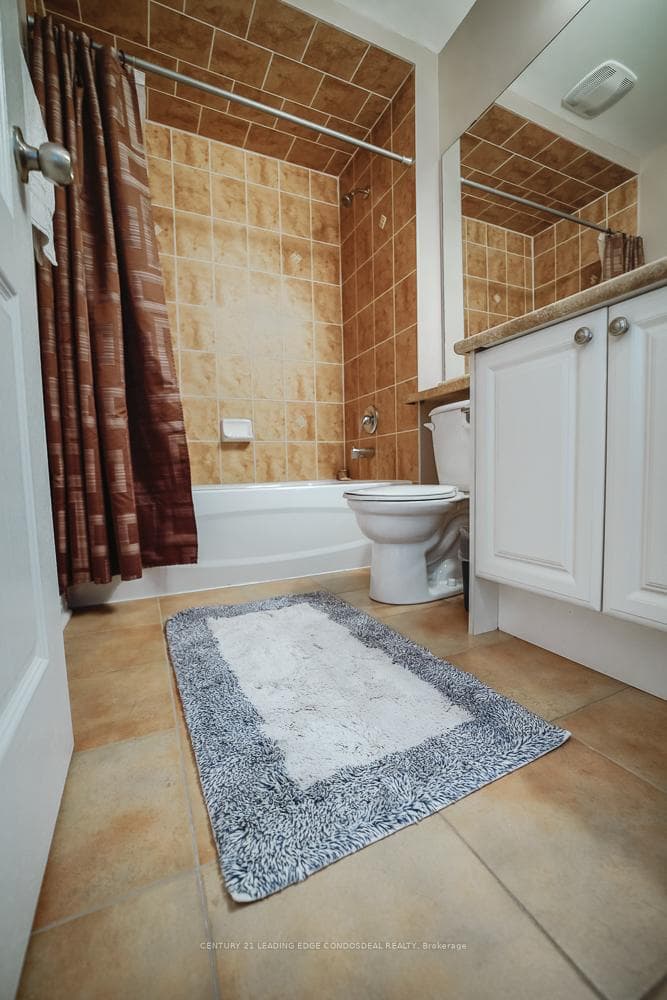 64 Lovegrove Lane Unit 7 photo 7