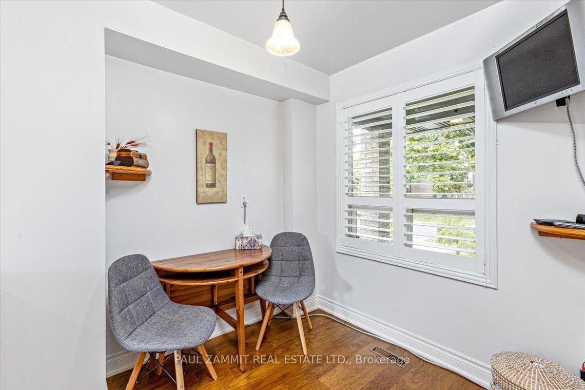 30 Baywood Court photo 10