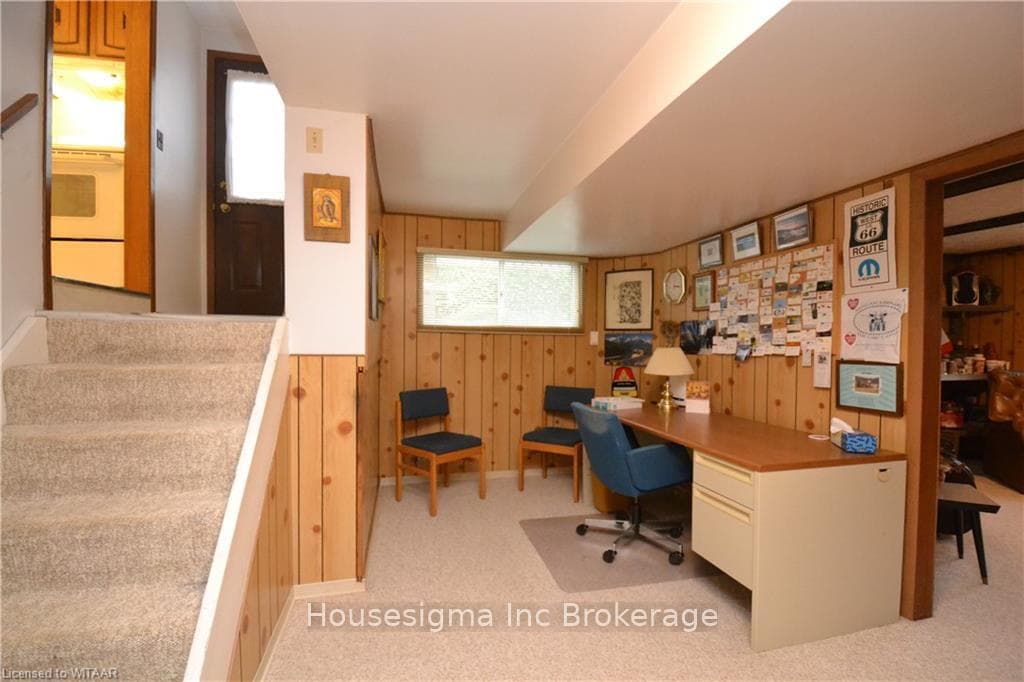 81 CLARKE Street photo 13