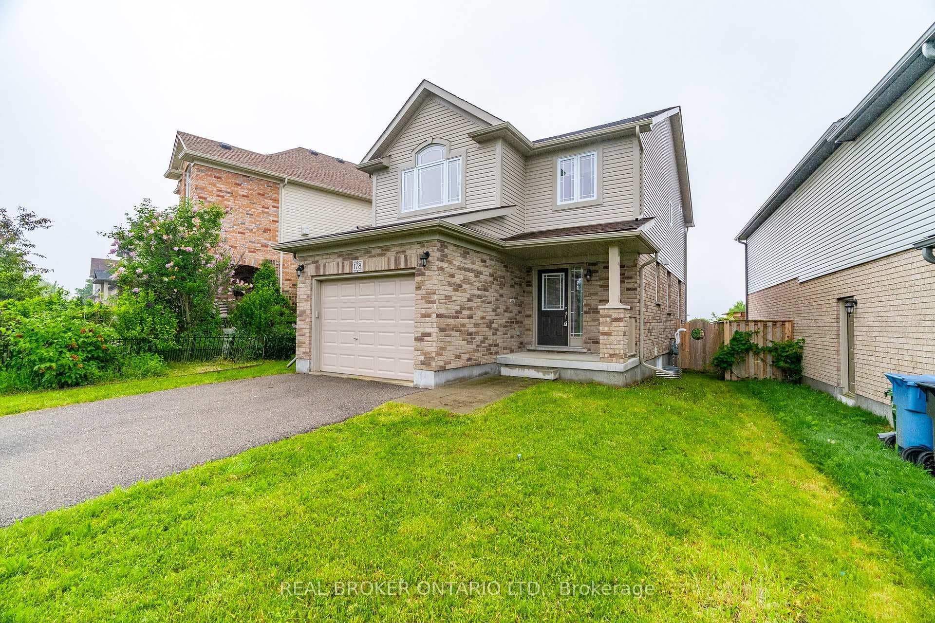 178 Cityview Drive photo 2