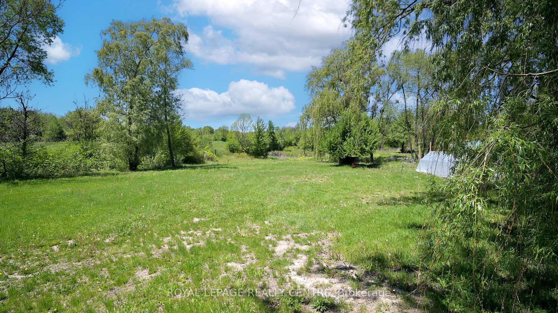 521 Old York Road photo 42