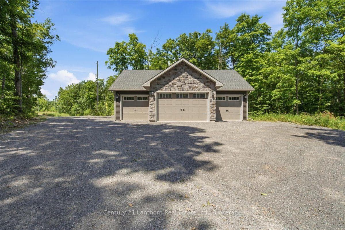 673 Lahey Road photo 47