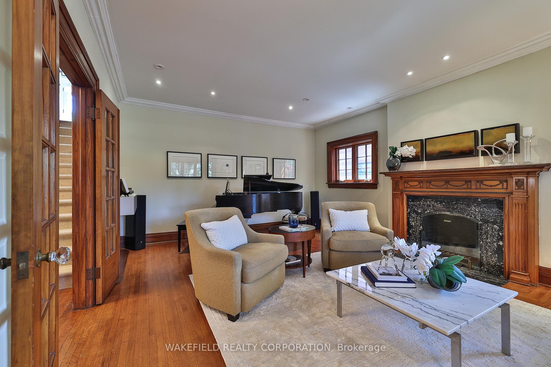 11 Conrad Avenue photo 11