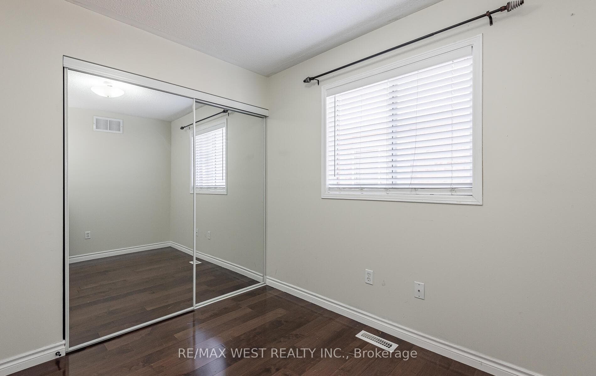 100 Lake Louise Drive photo 34