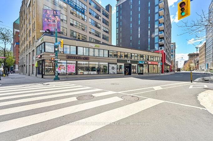 435 Richmond Street Unit 714 photo 27