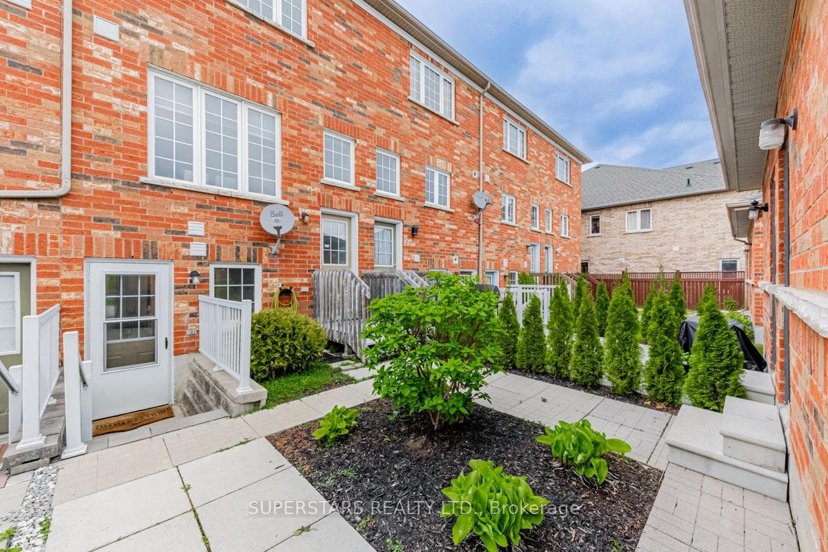 343 Caboto Trail photo 30