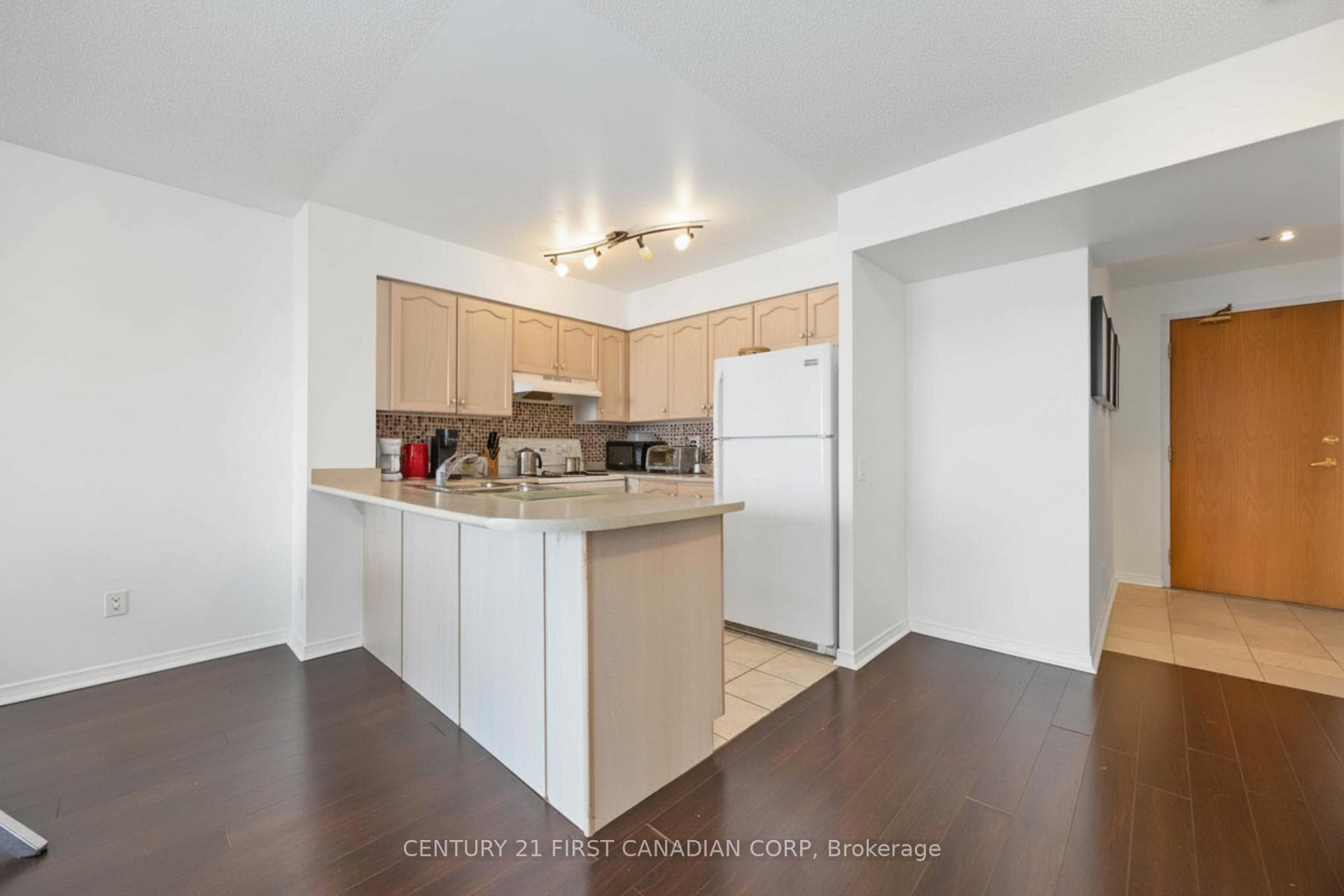 9 Northern Heights Drive Unit 1112 photo 5