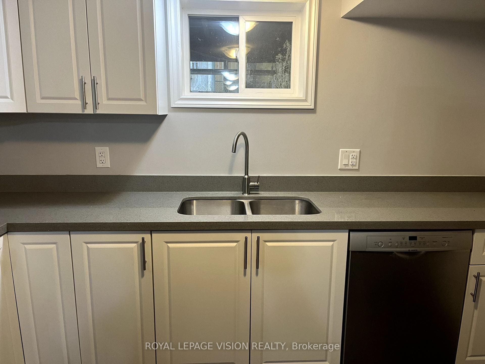 Quartz C/tops